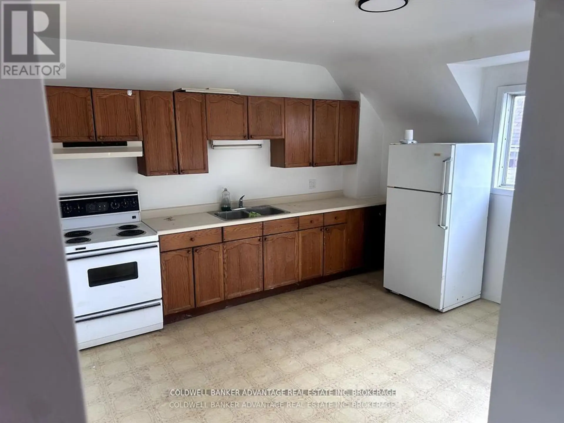 44 ALBERT STREET - Image 10