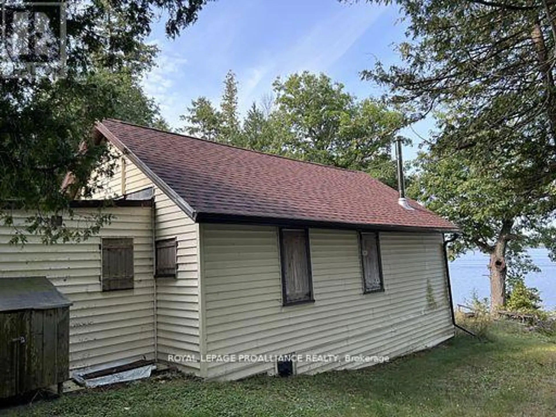 #4 90 MCCRACKEN LANDING ROAD - Image 1