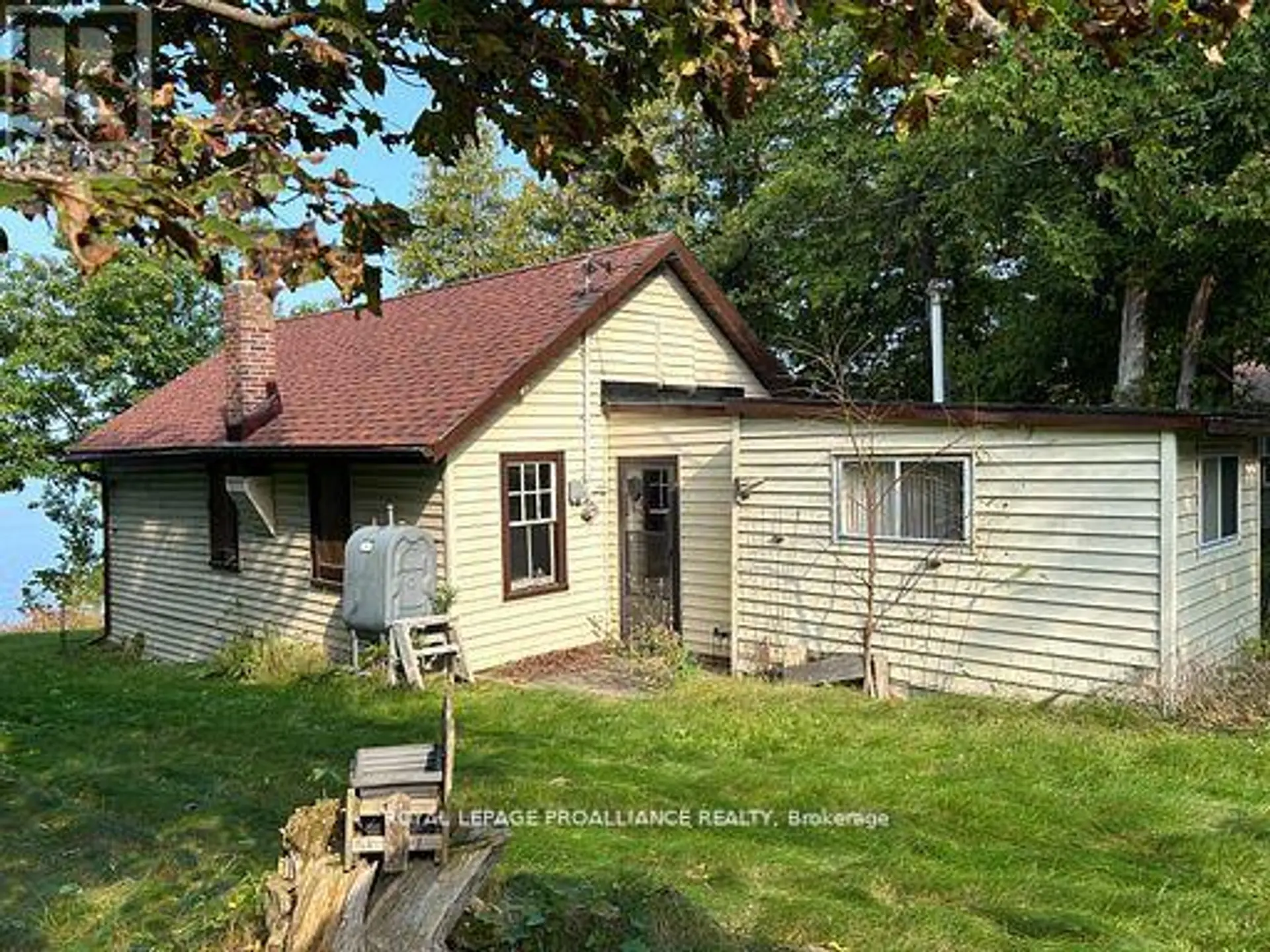 #4 90 MCCRACKEN LANDING ROAD - Image 16