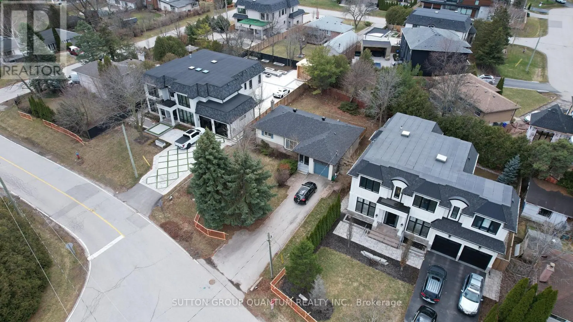 398 TENNYSON DRIVE - Image 9