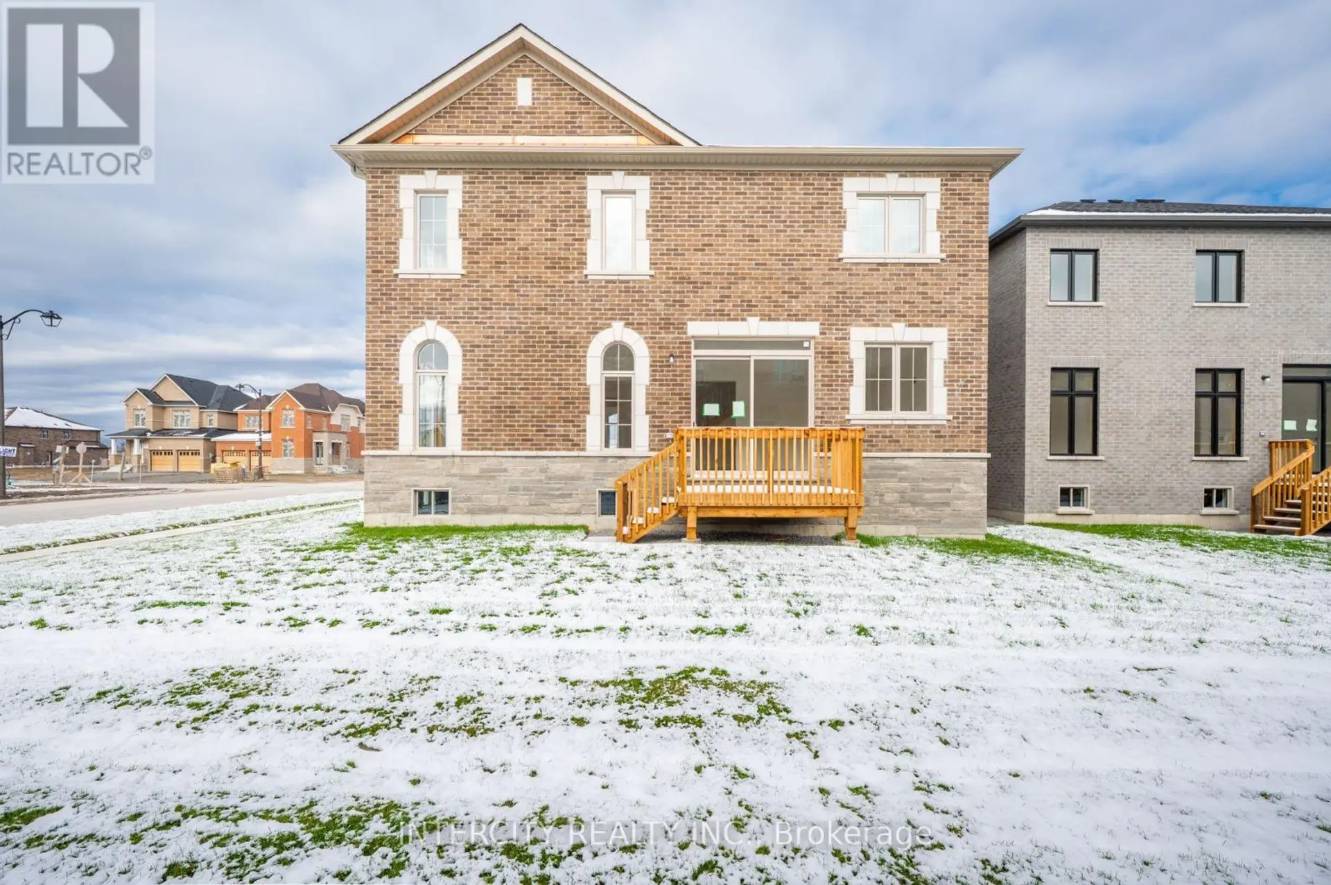 71 LORRAIN HAND AVENUE - Image 5