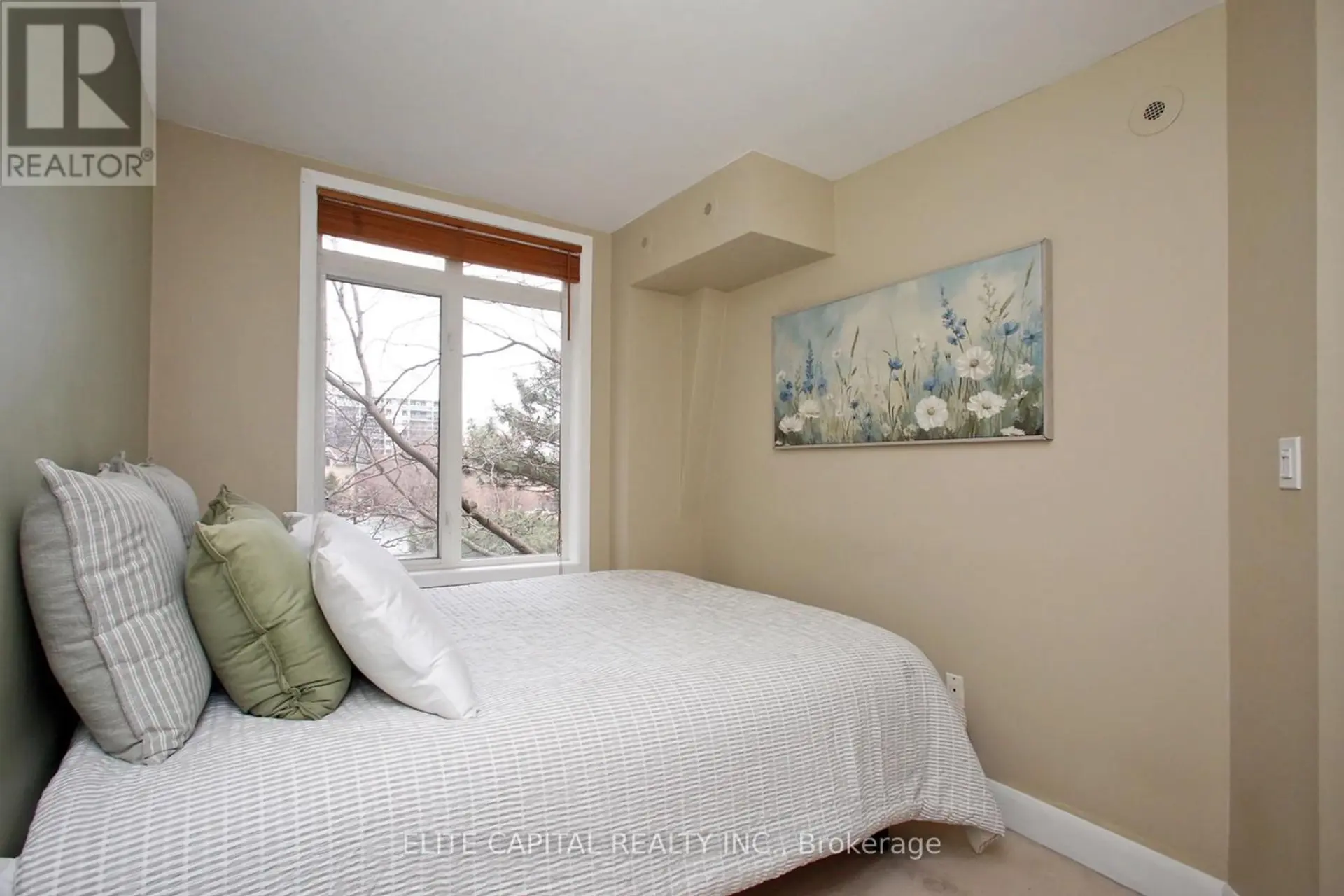 #369 415 JARVIS STREET - Image 6
