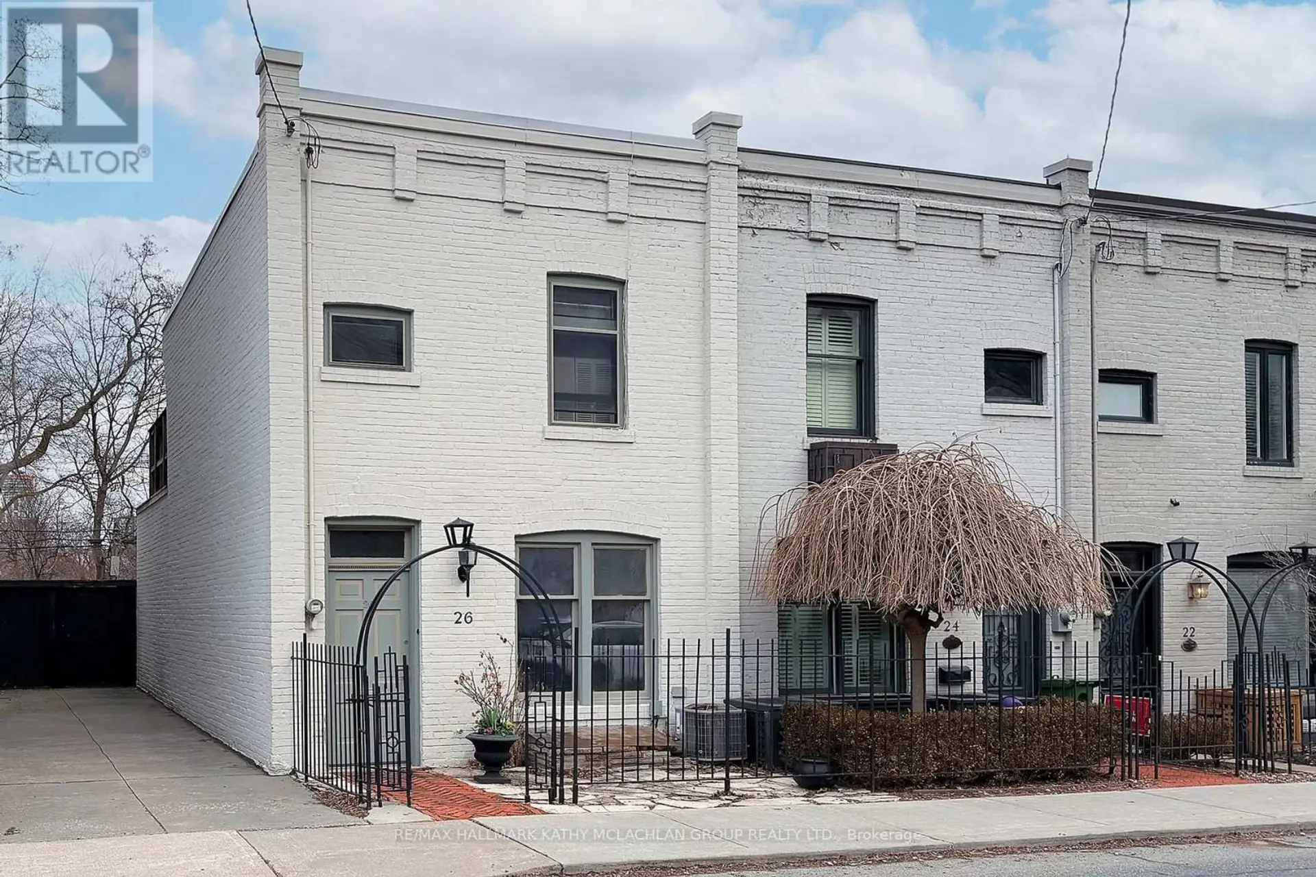 26 BELMONT STREET - Image 1