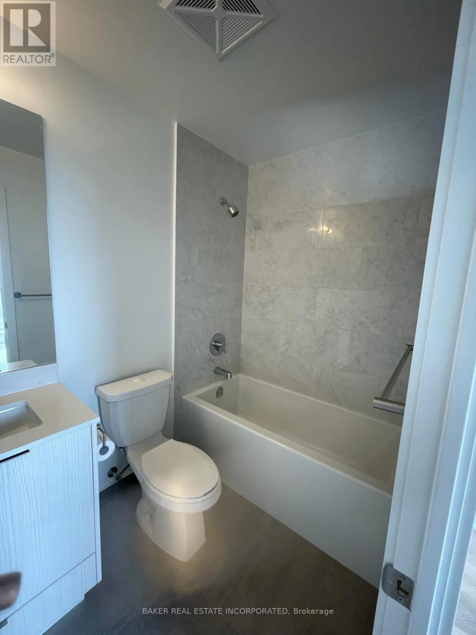 #415 38 FOREST MANOR ROAD - Image 13