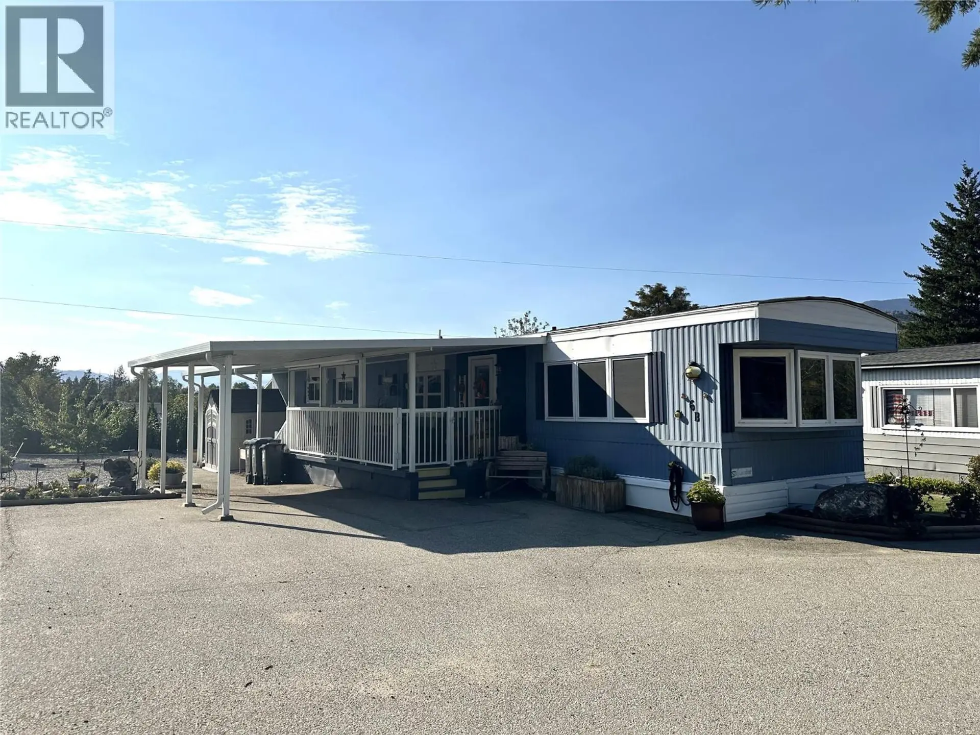 Property at #6B 146 WILLOW Court, Oliver, BC