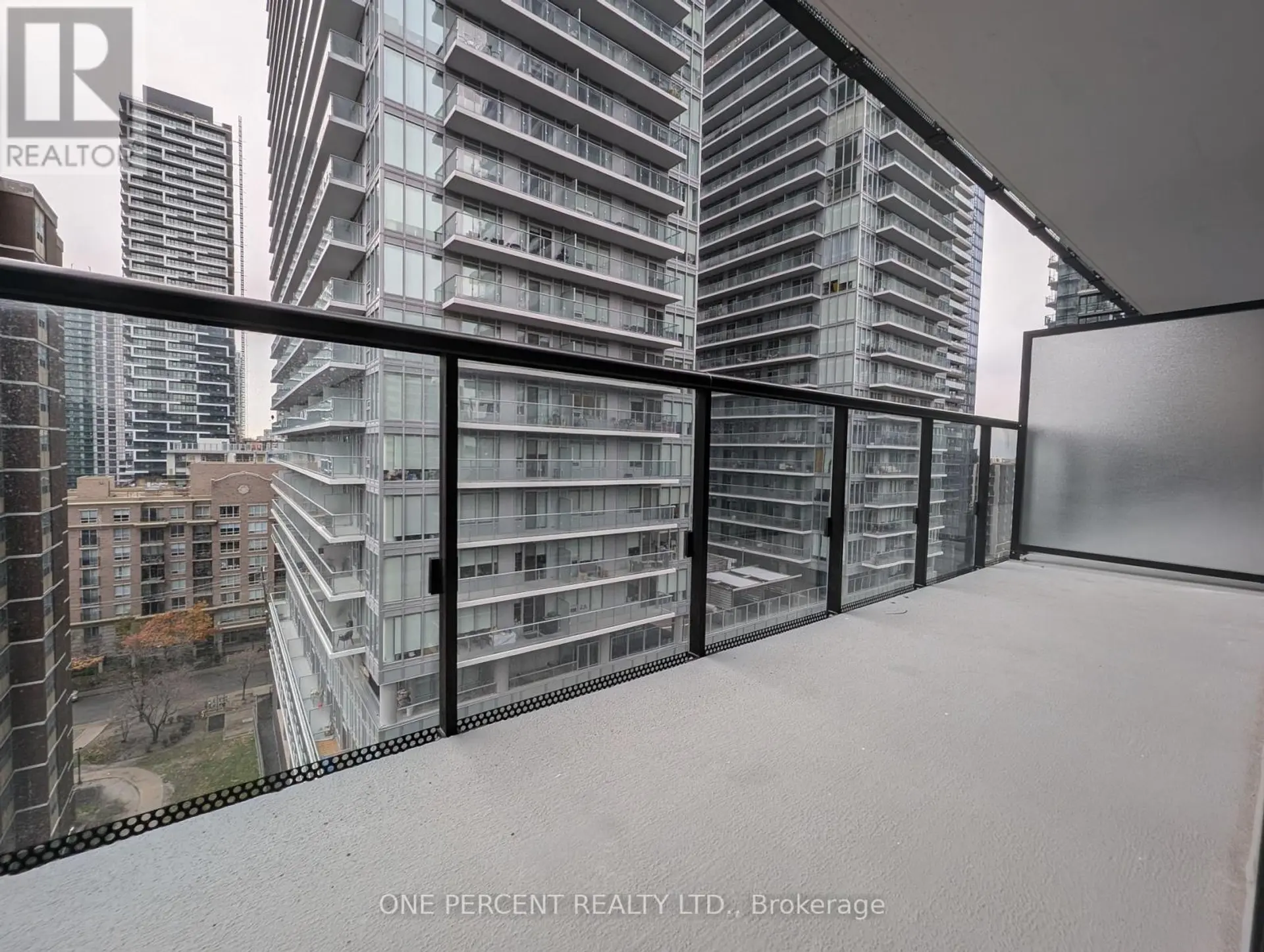 #1104 127 BROADWAY AVENUE - Image 13