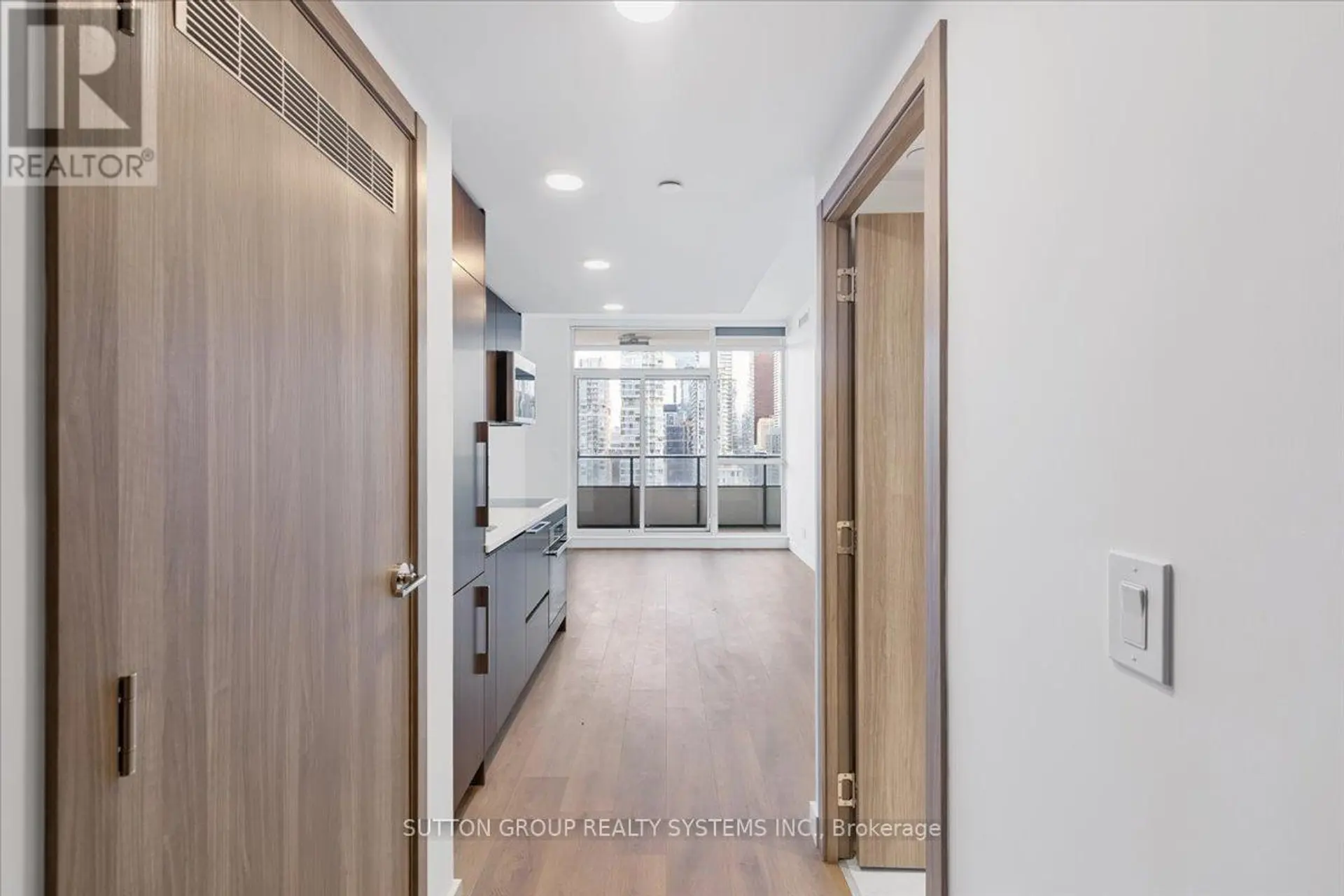 #2302 38 WIDMER STREET - Image 2