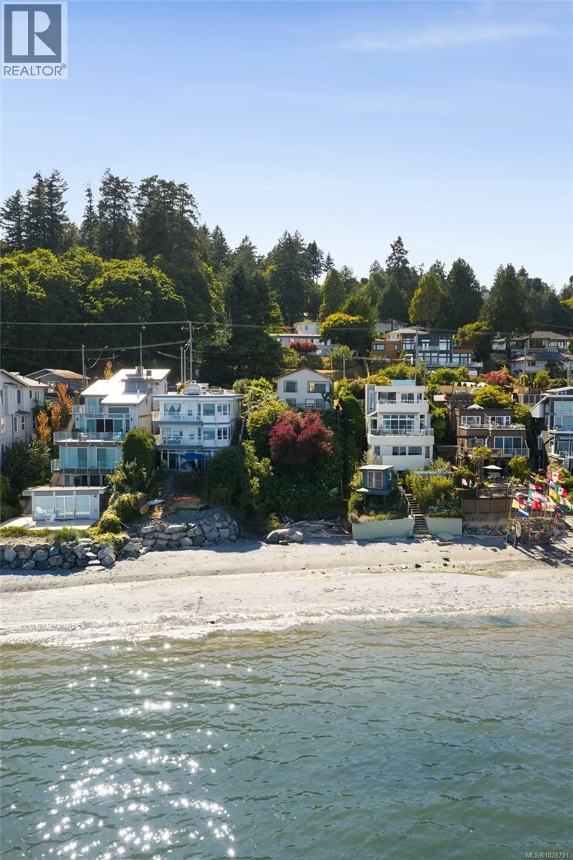 Property at 5015 CORDOVA BAY RD, Saanich, BC