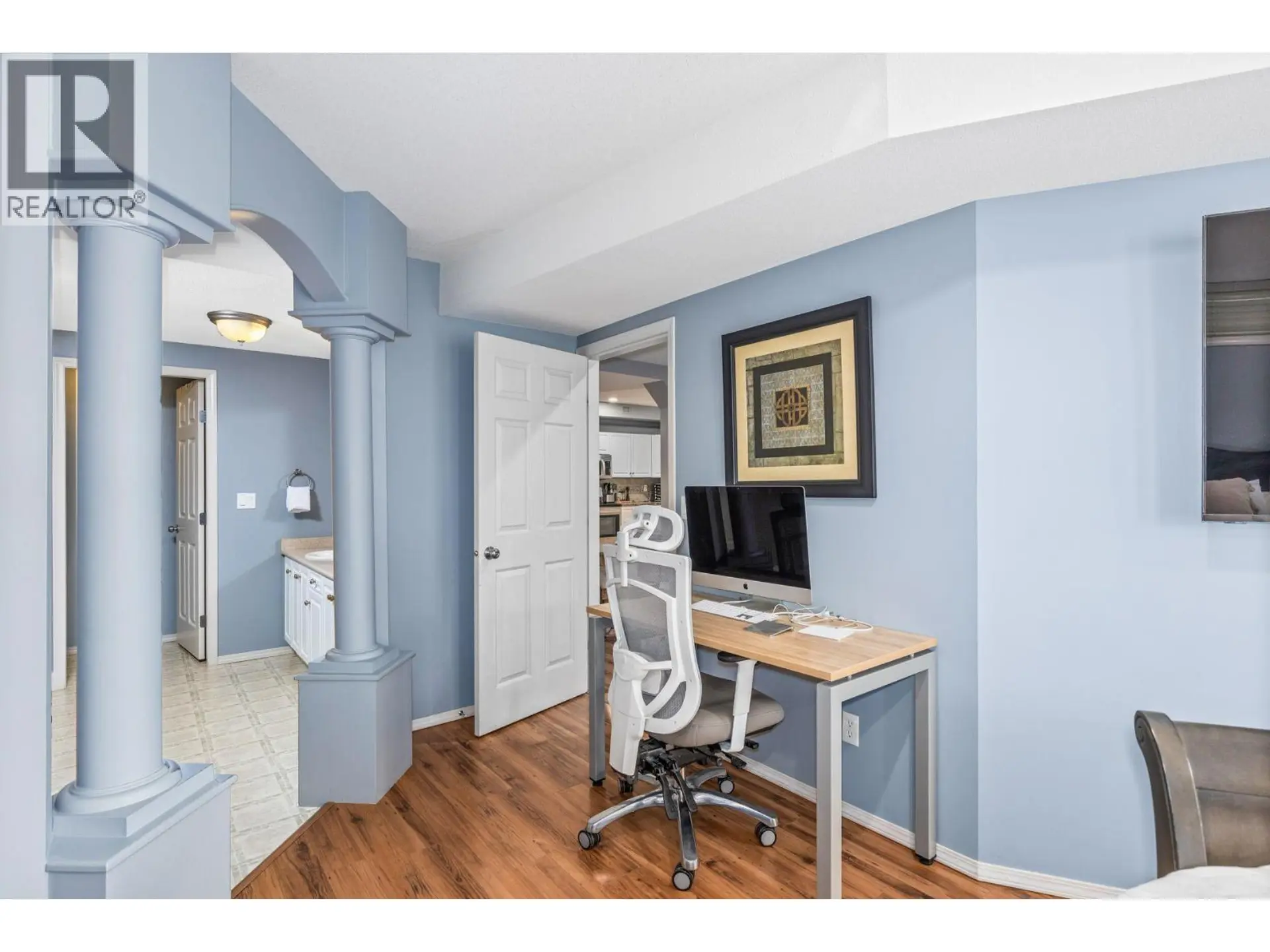 Property at #208 1088 SUNSET DRIVE, Kelowna, BC