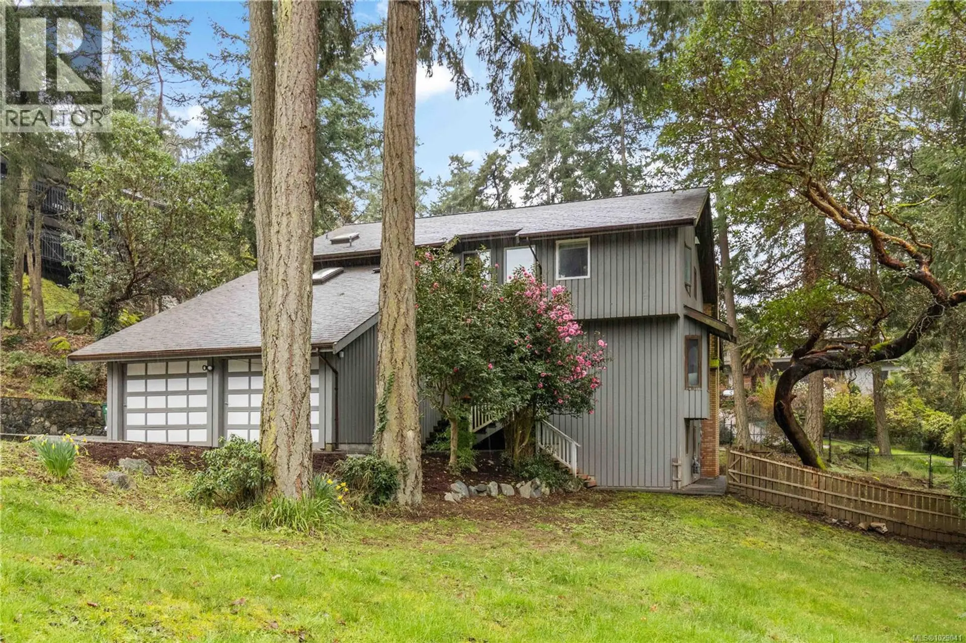 Property at 2753 Arbutus Rd, Saanich, BC