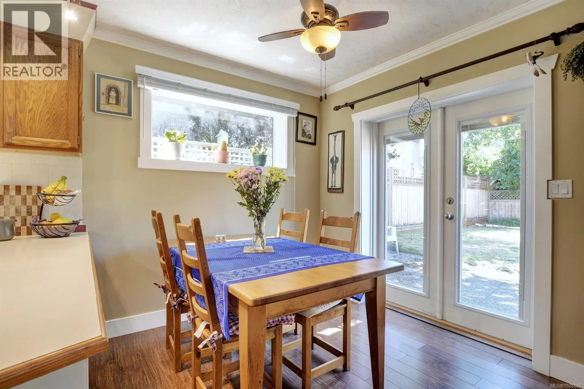 Property at 2112 SAYWARD ST, Victoria, BC