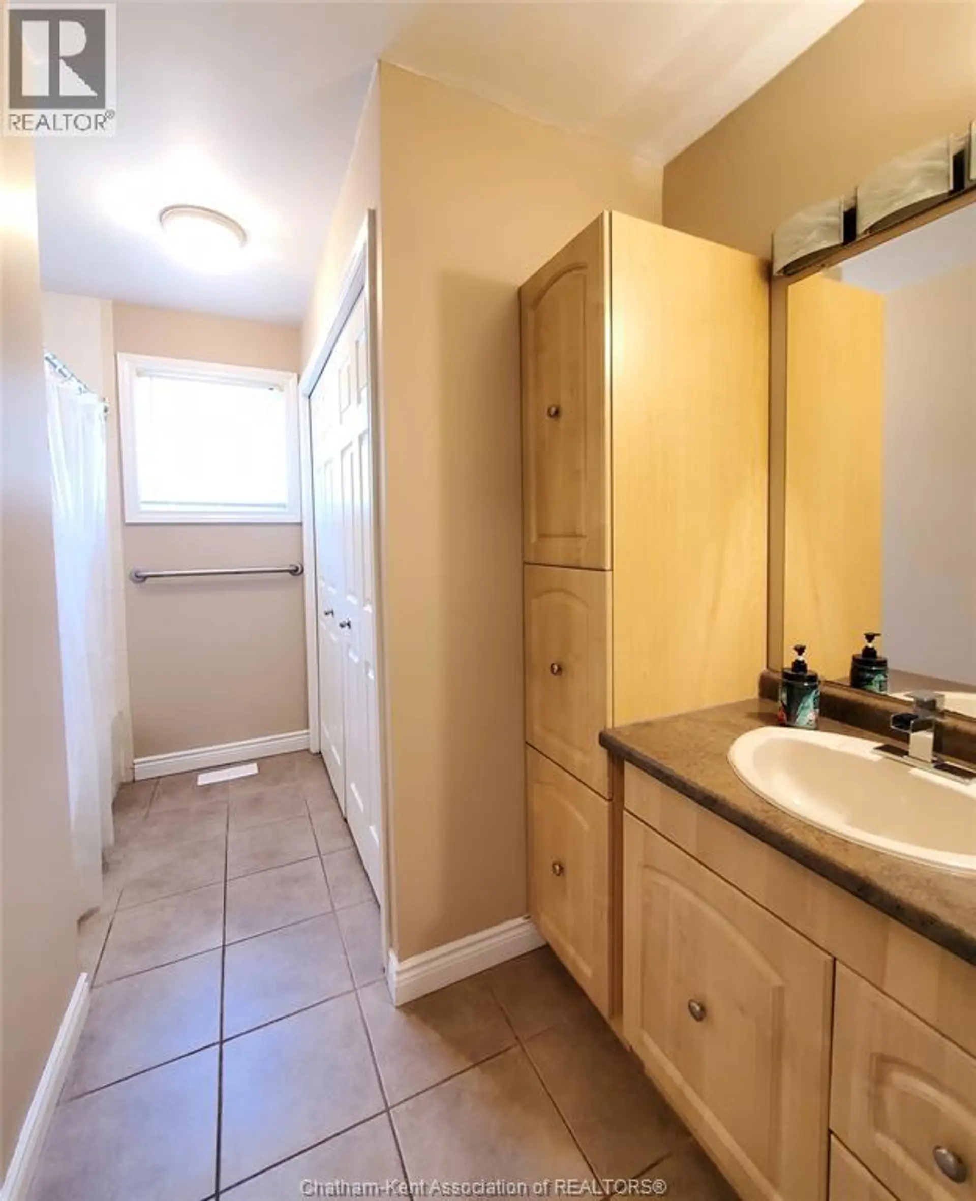 71 Spencer AVENUE - Image 16