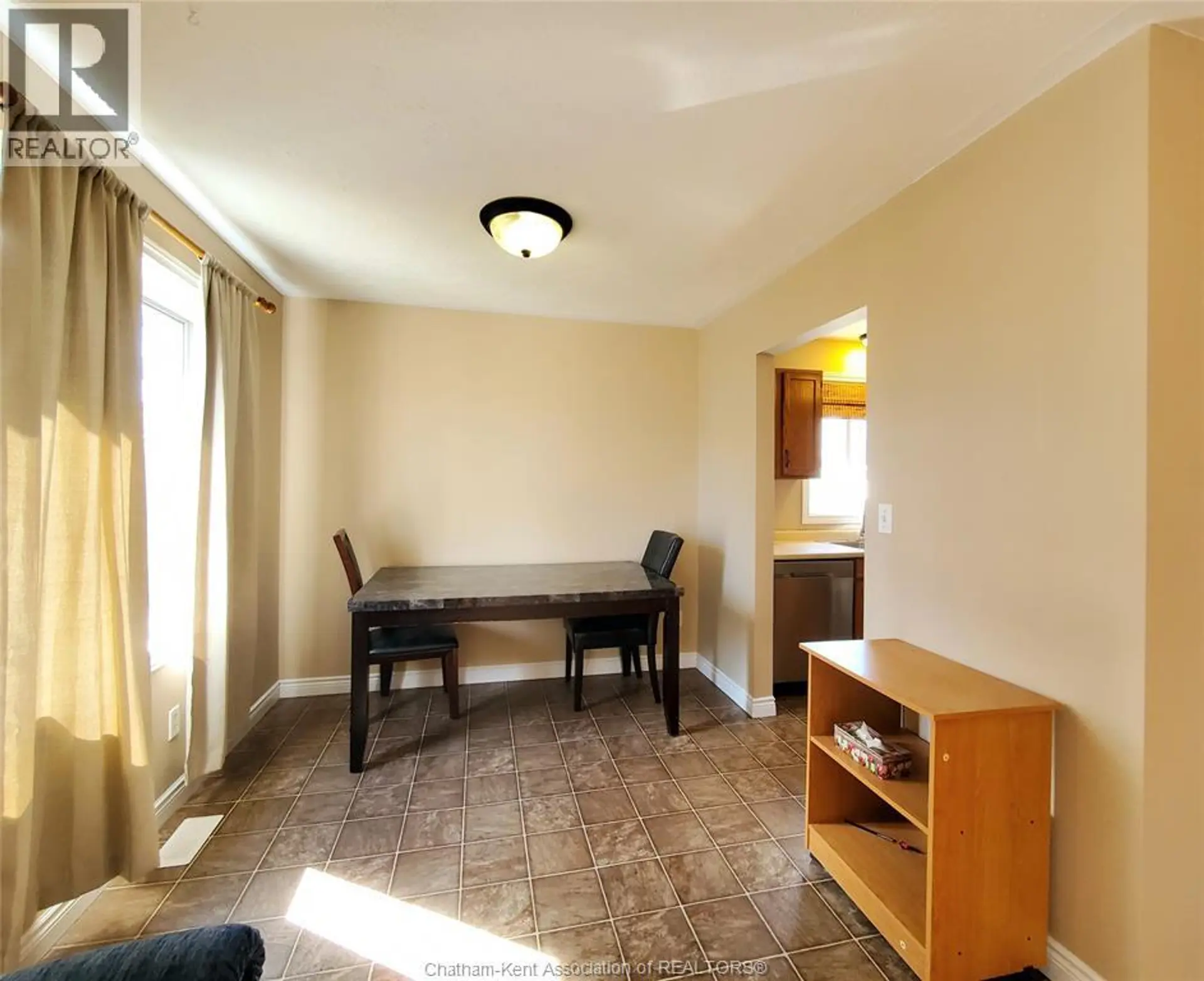 71 Spencer AVENUE - Image 5