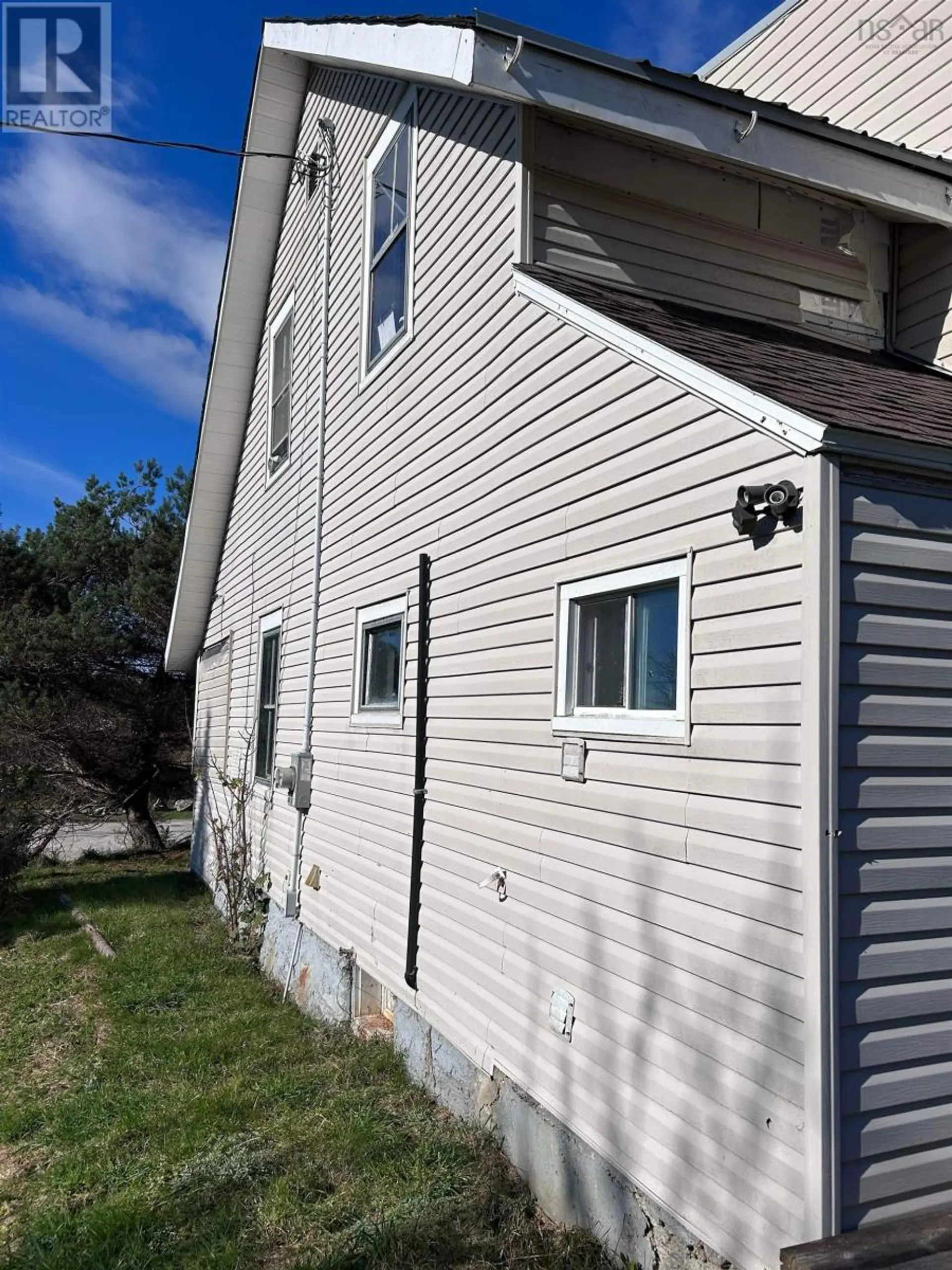 5 PENT LANE - Image 18