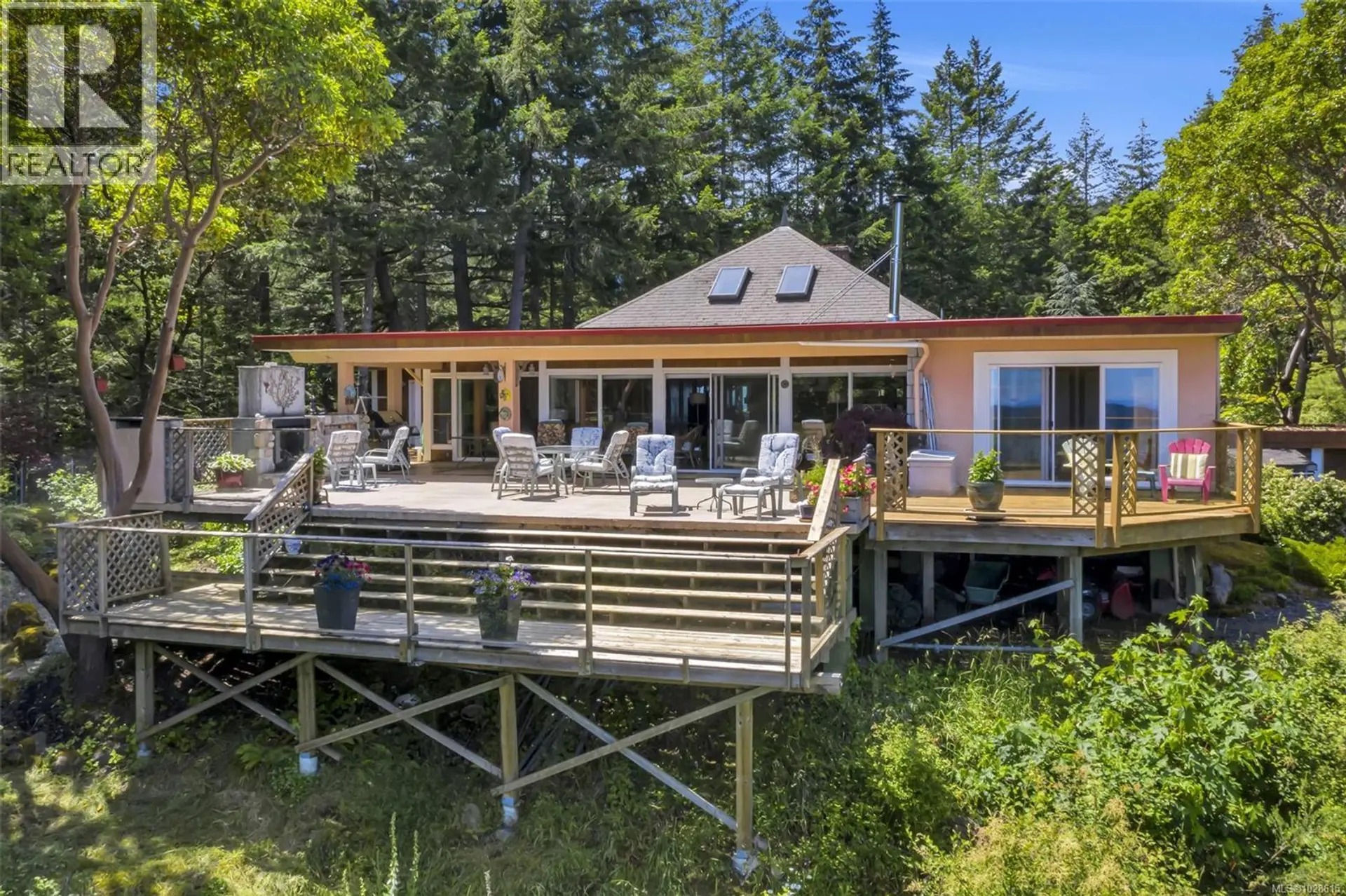 Property at 371 McCurdy Dr, Malahat, BC