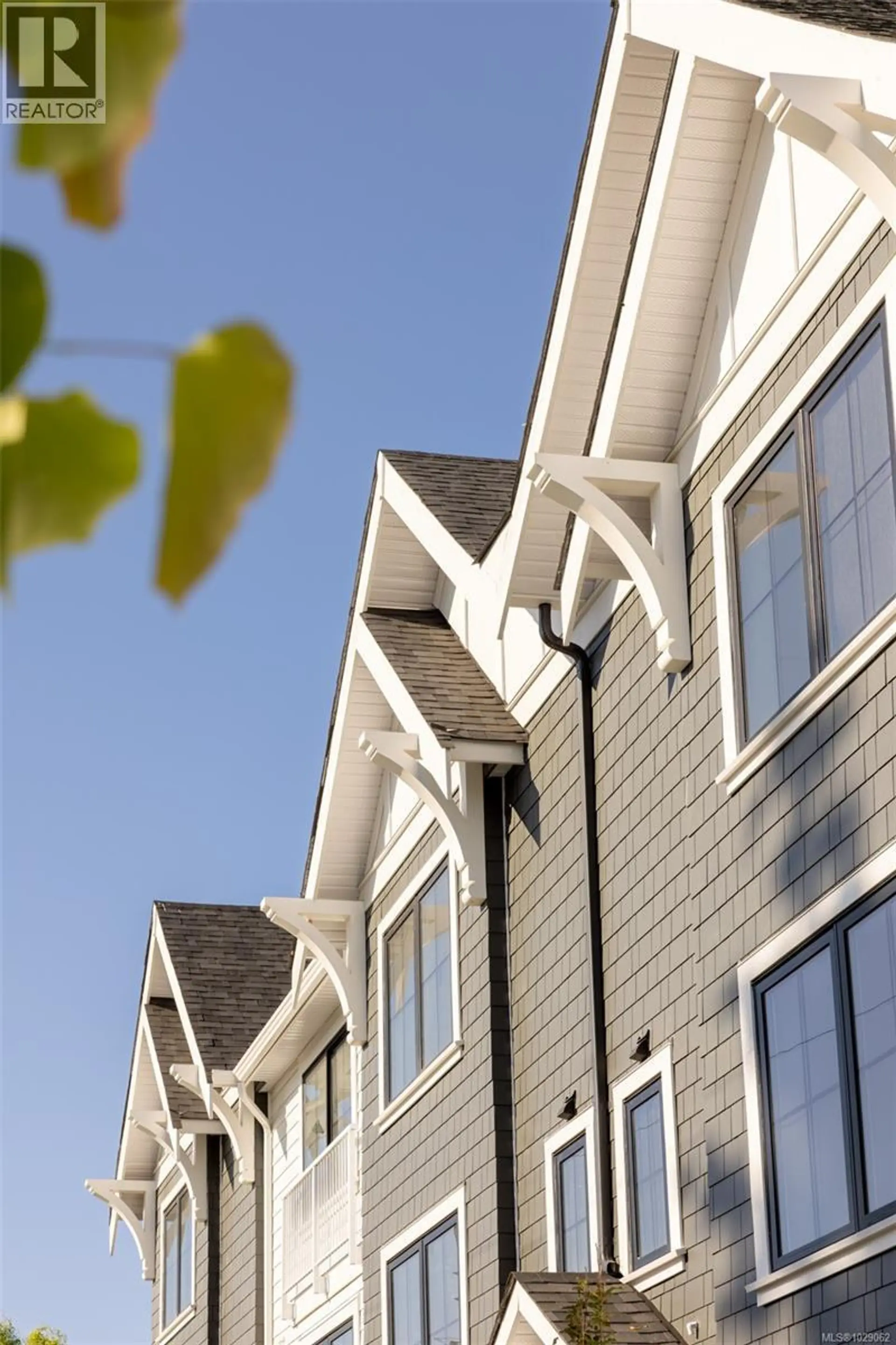 Property at #TH22 3450 WHITTIER AVE, Saanich, BC