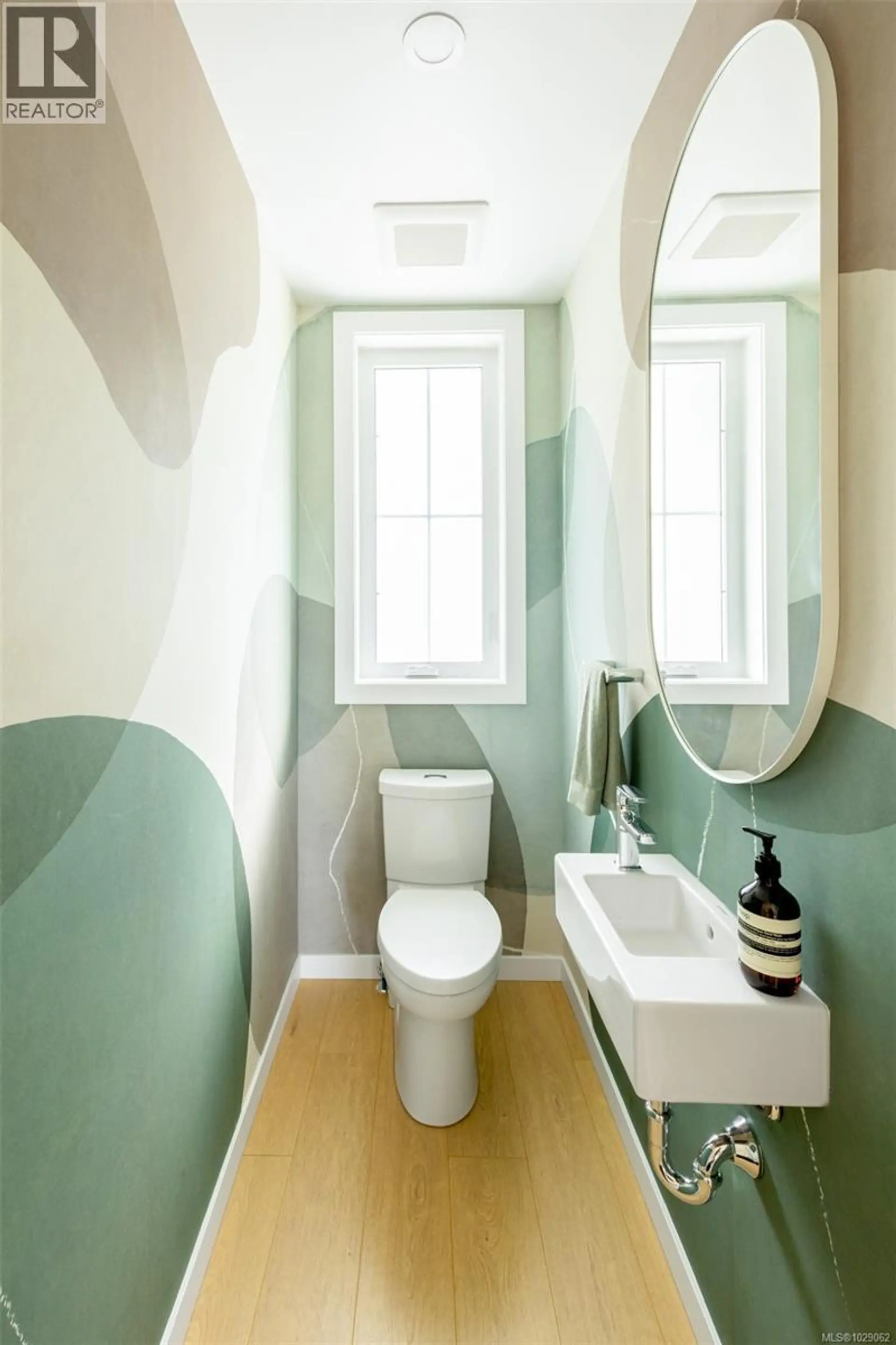 Property at #TH22 3450 WHITTIER AVE, Saanich, BC