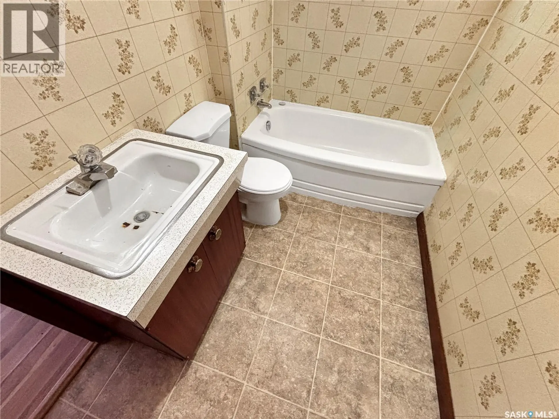 1623 19th STREET W - Image 14