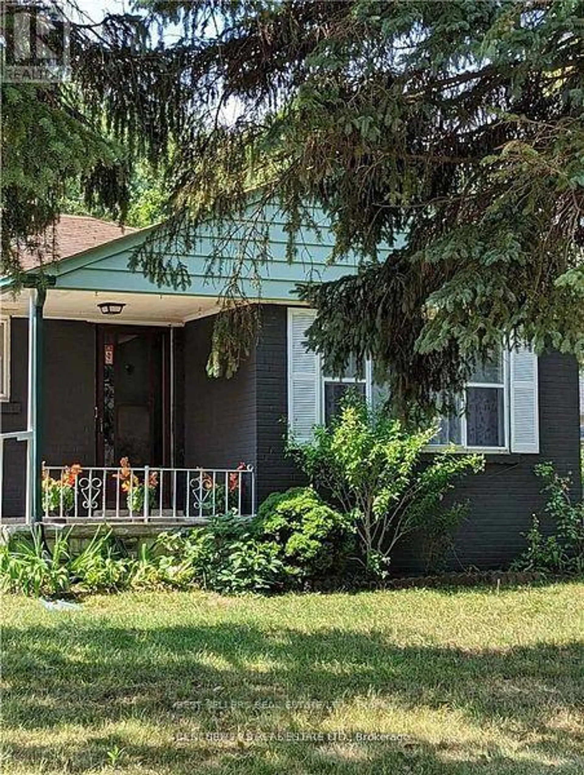 320 ASHBURY ROAD - Image 1