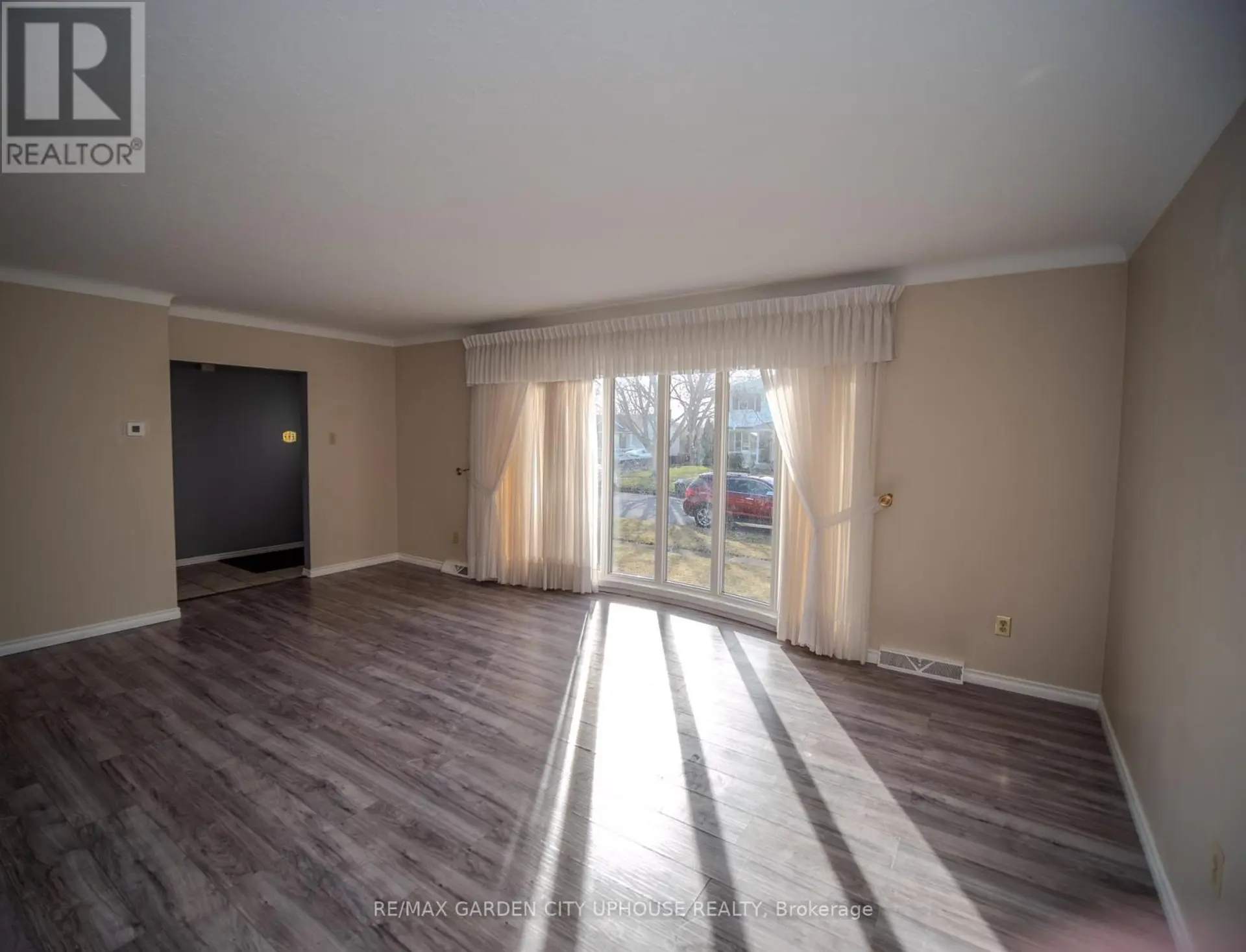 4430 DOVEWOOD DRIVE - Image 2