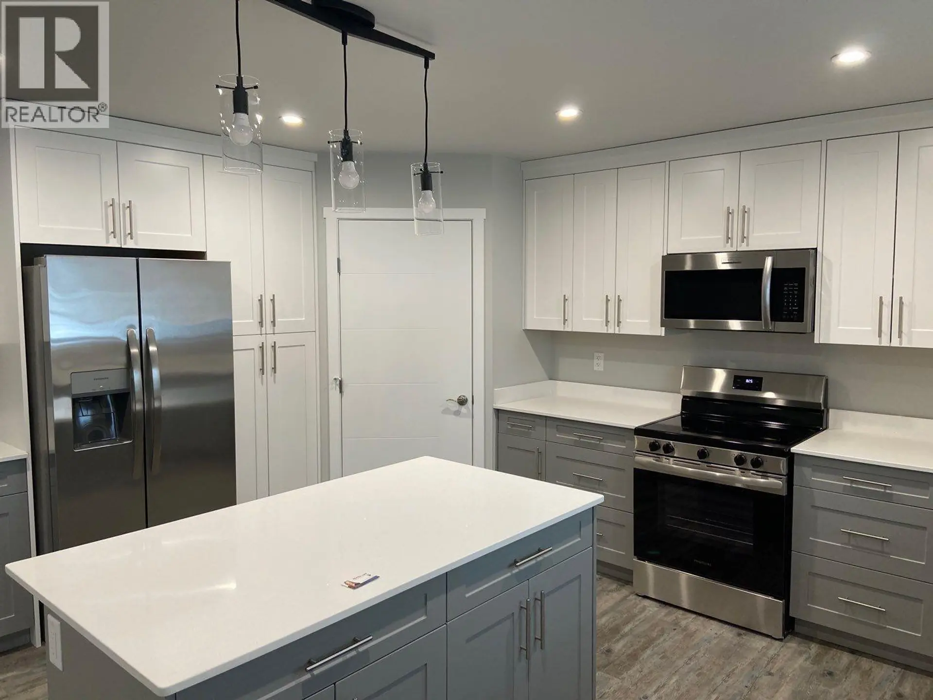 Property at 3850-3854 GLENDALE DRIVE, Prince George, BC