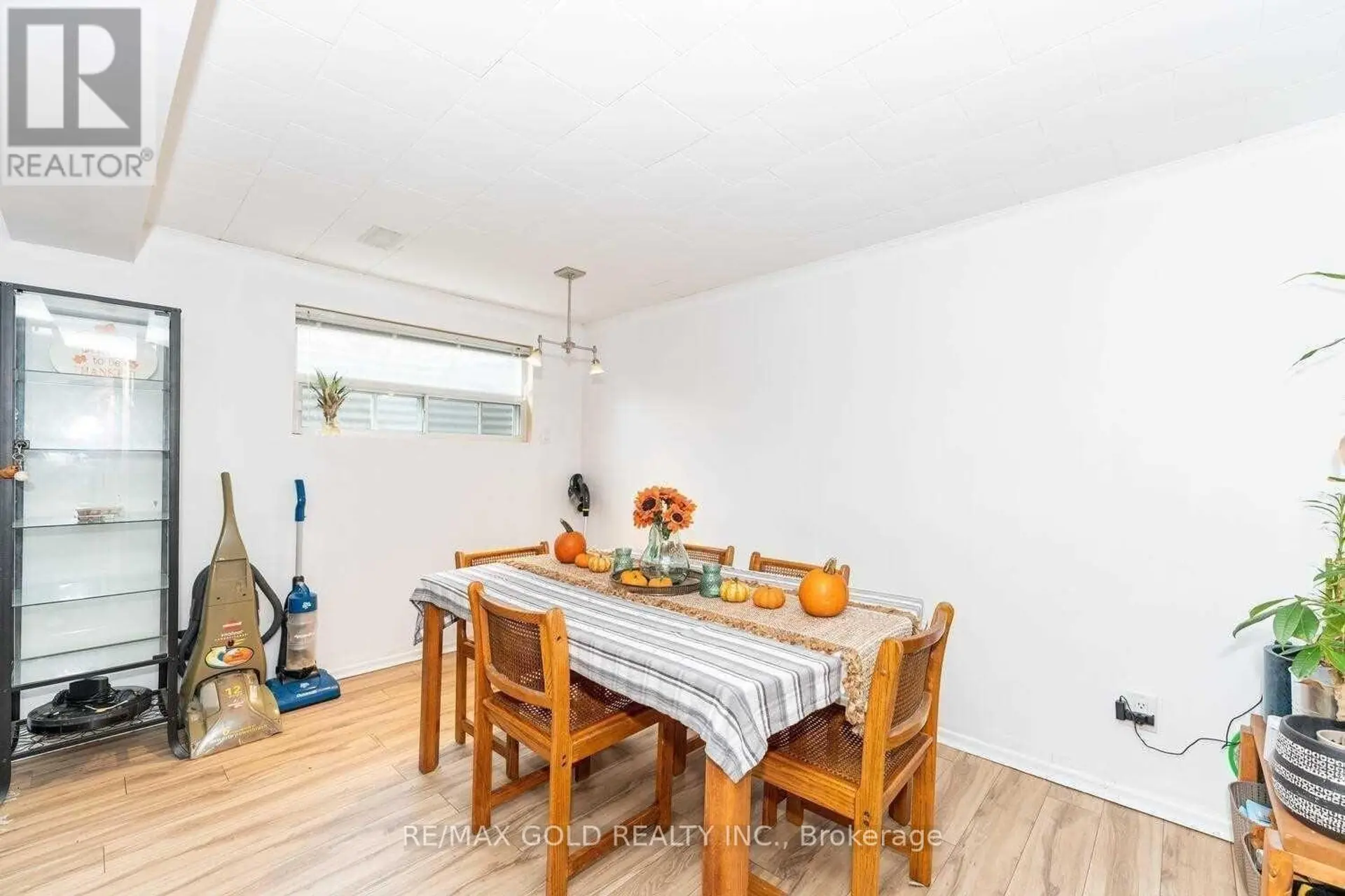 63 NEWSTEAD CRESCENT - Image 10