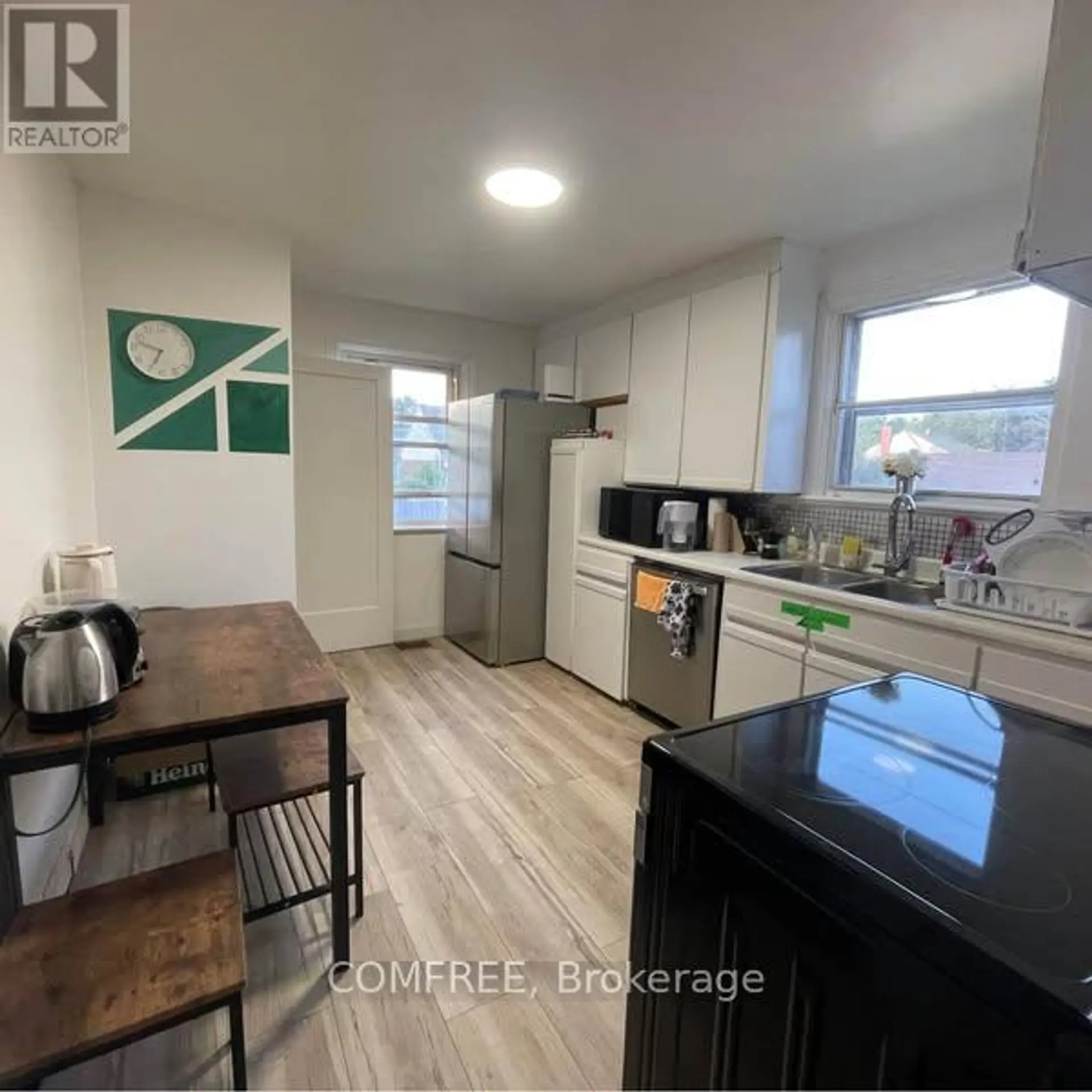 235 BELFORD CRESCENT - Image 2