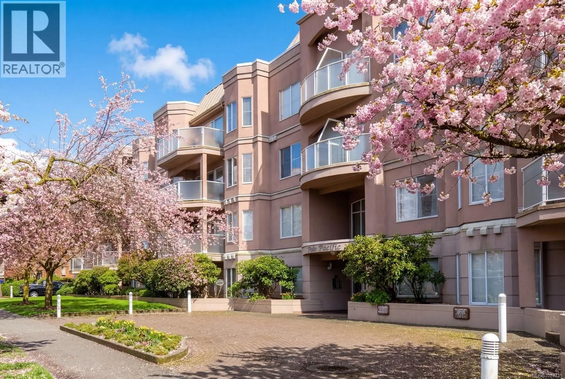 Property at #215 405 Quebec St, Victoria, BC
