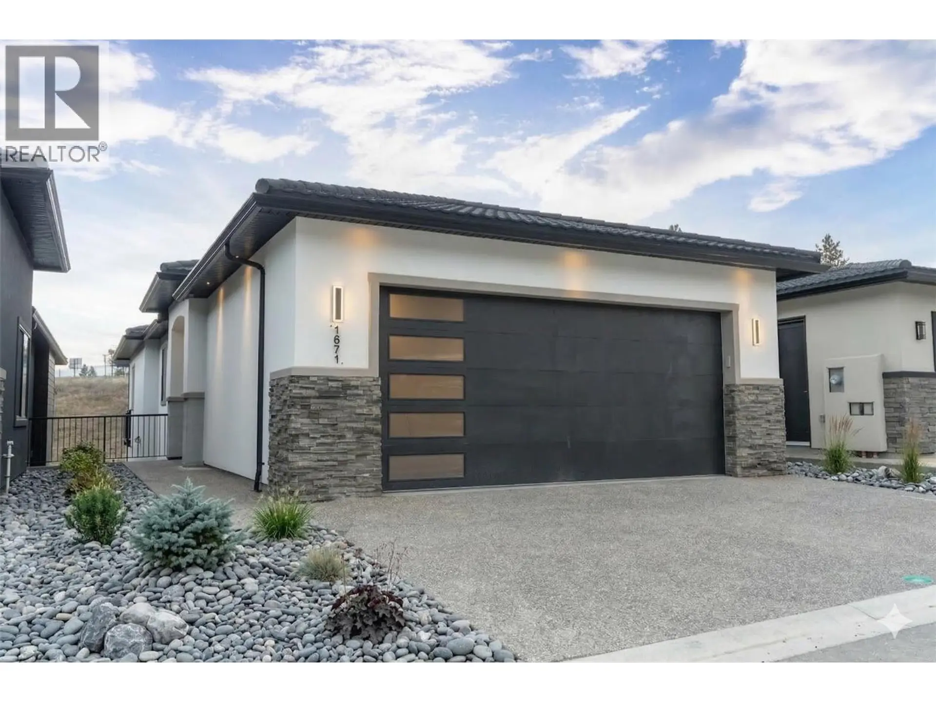 Property at 1671 Harbour View Crescent, Kelowna, BC