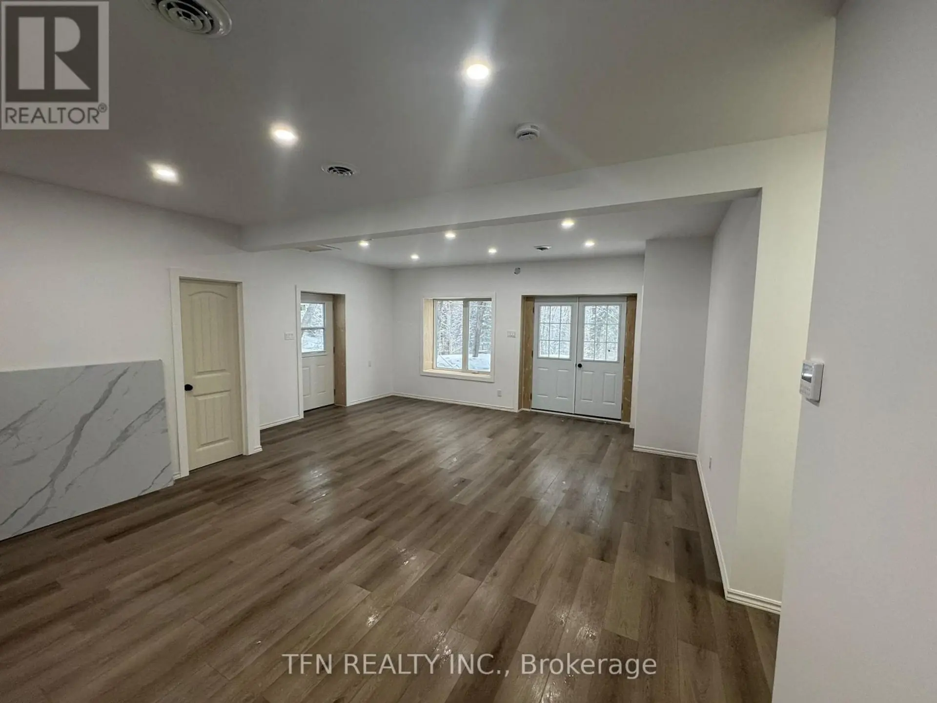 385 GABLES ROAD - Image 7