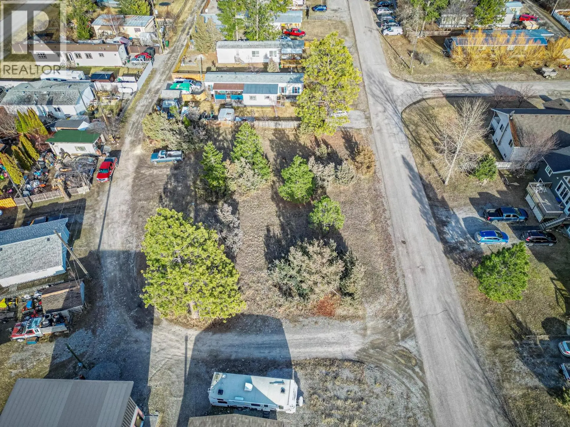 Property at 4963 SPRUCE AVENUE, Canal Flats, BC