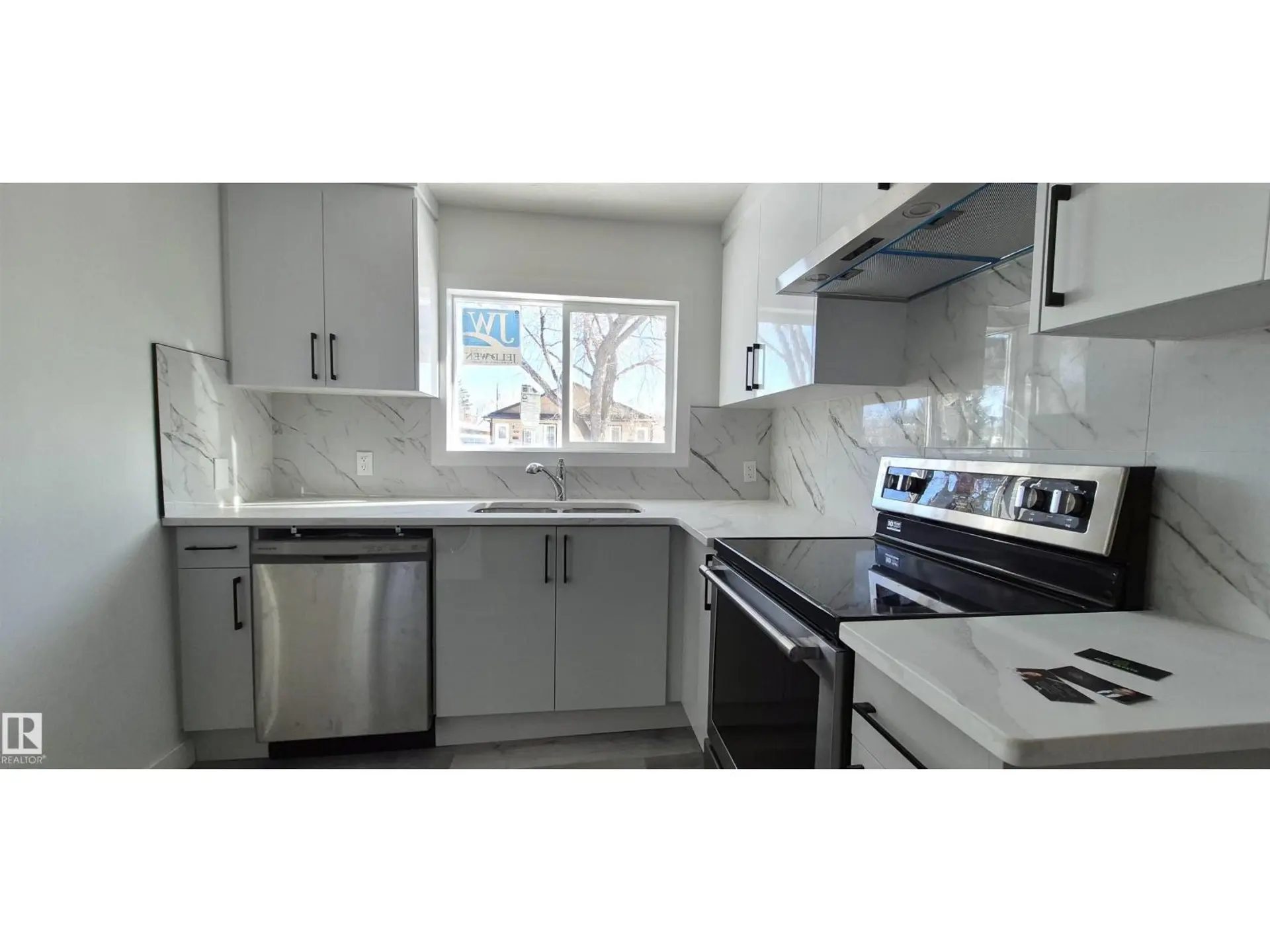 12746 116 ST NW - Image 13