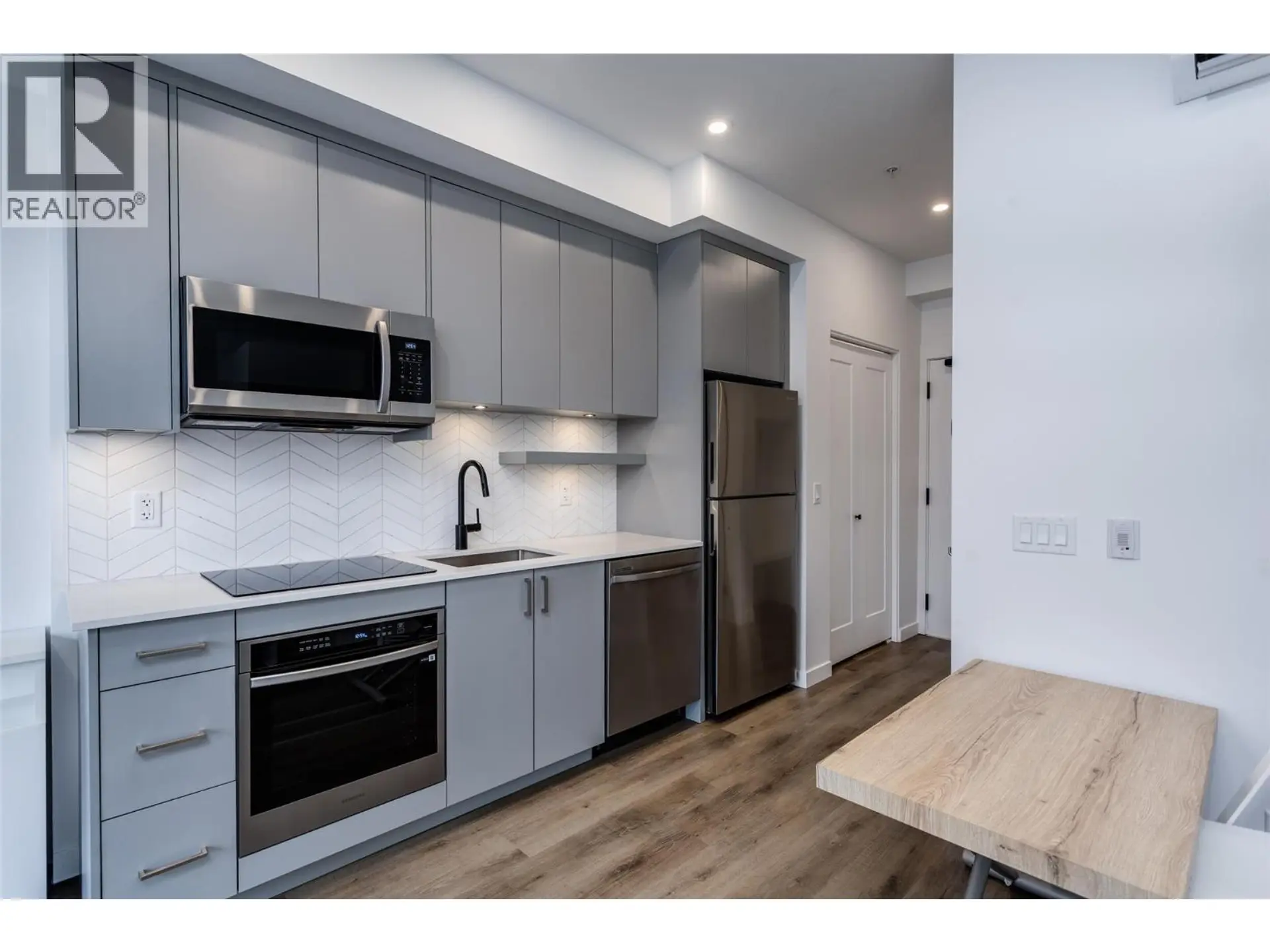 Property at #307 1274 Devonshire Avenue Lot# 32, Kelowna, BC