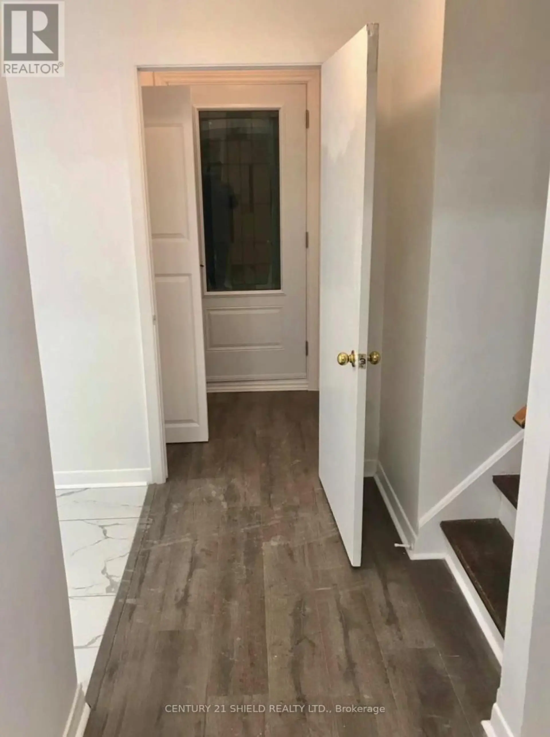 216 BALDWIN AVENUE - Image 2