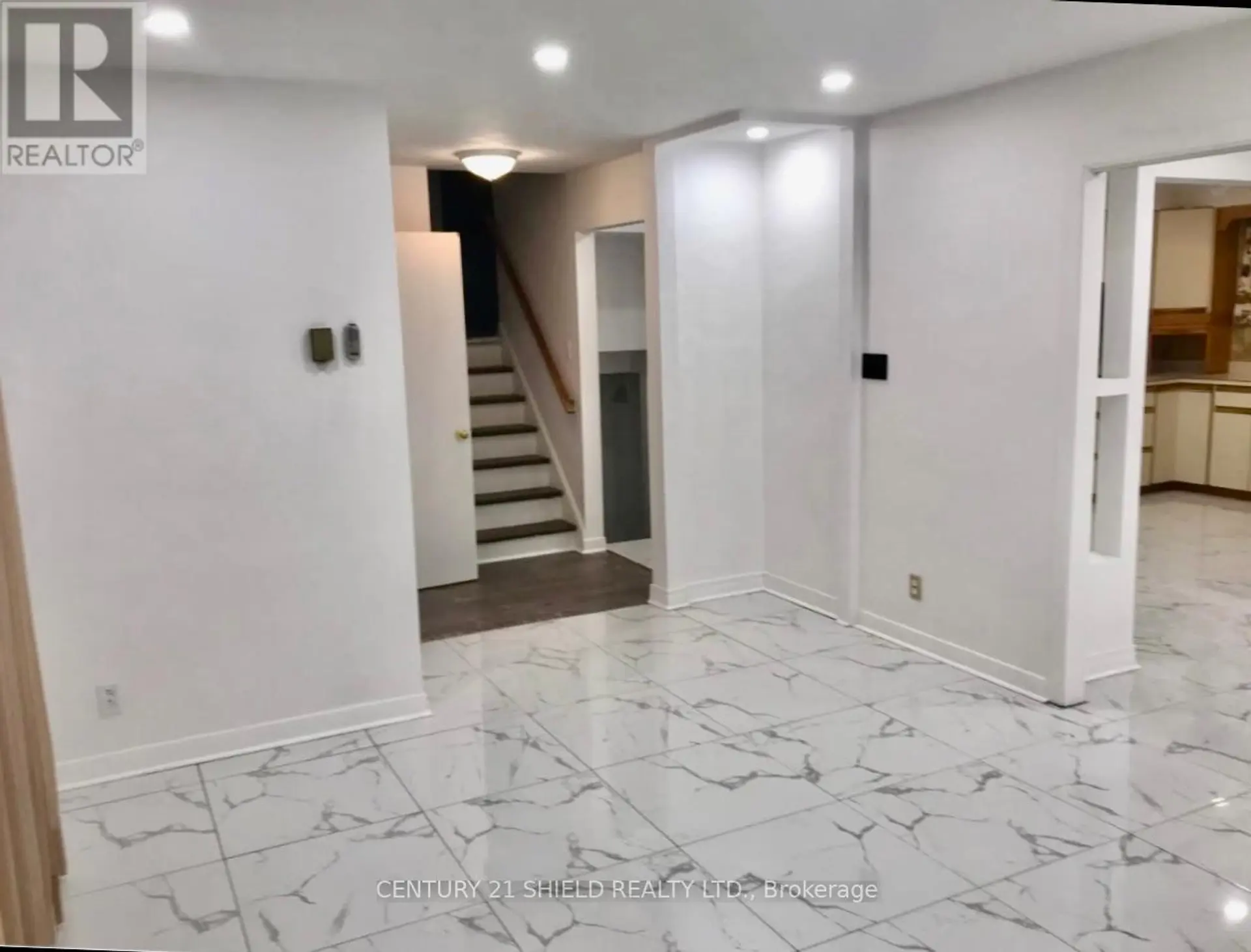 216 BALDWIN AVENUE - Image 6