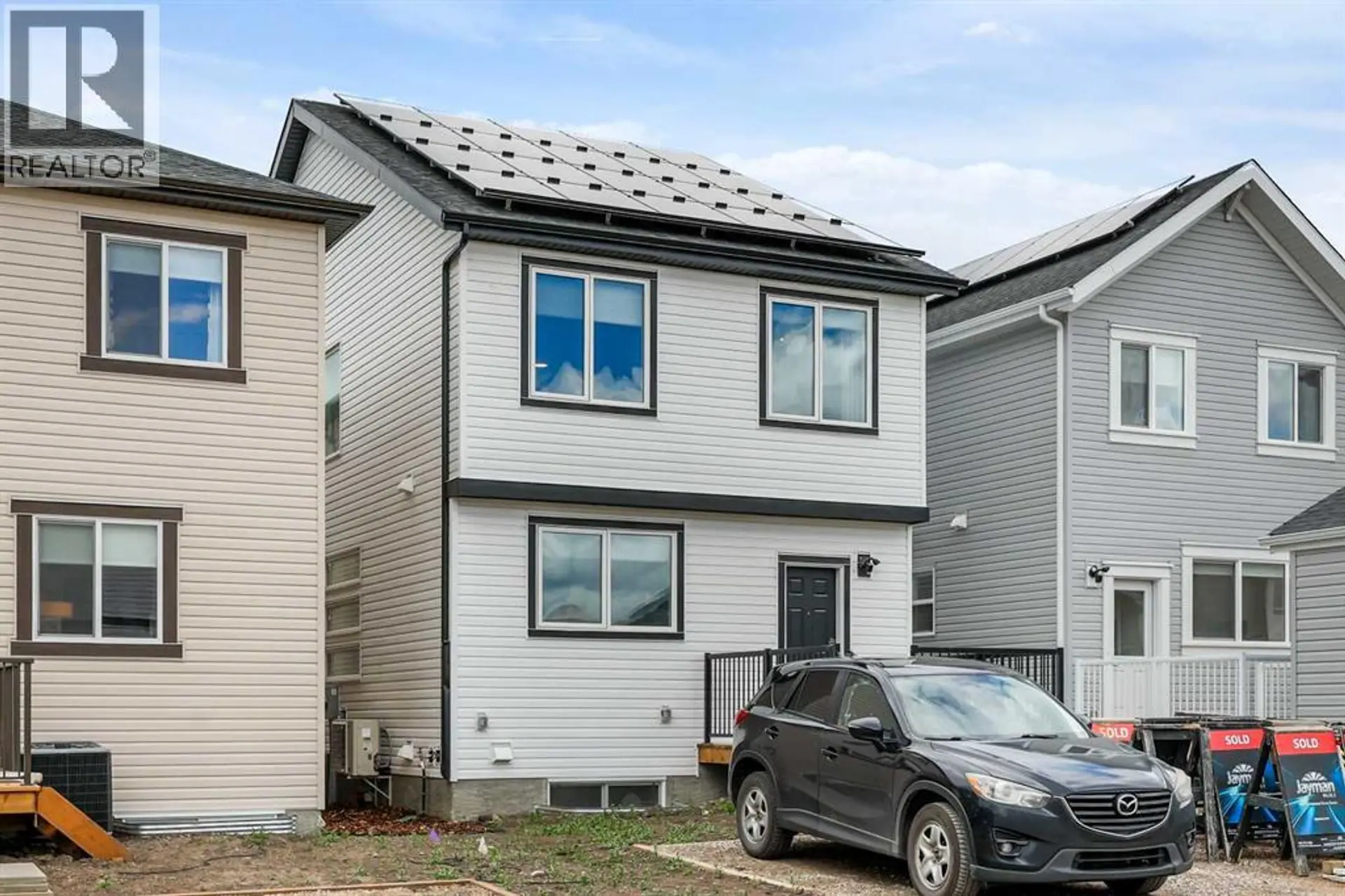 16 AMBLEFIELD VIEW NW - Image 11