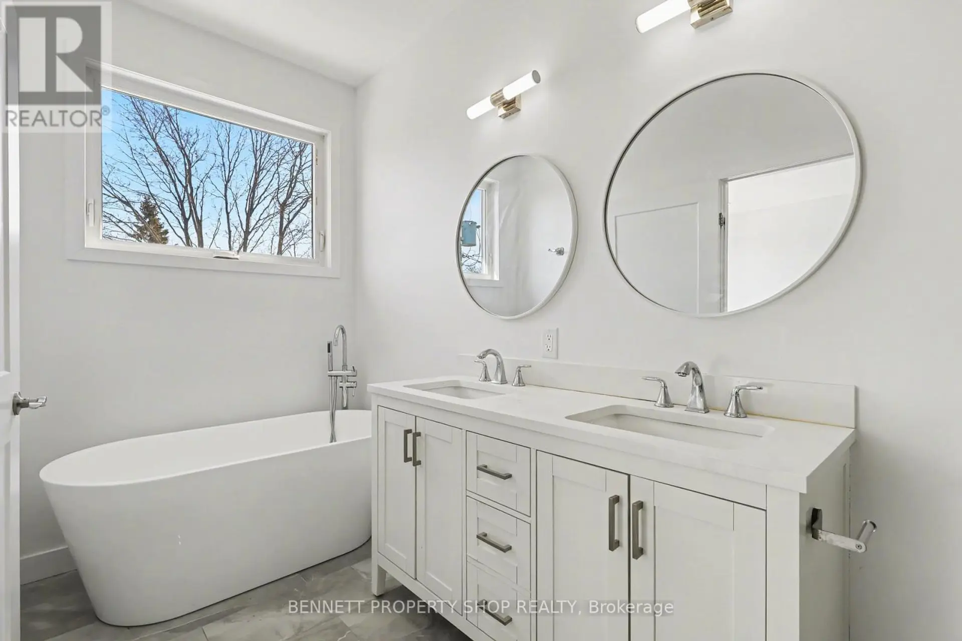 137 DUFORD STREET - Image 6
