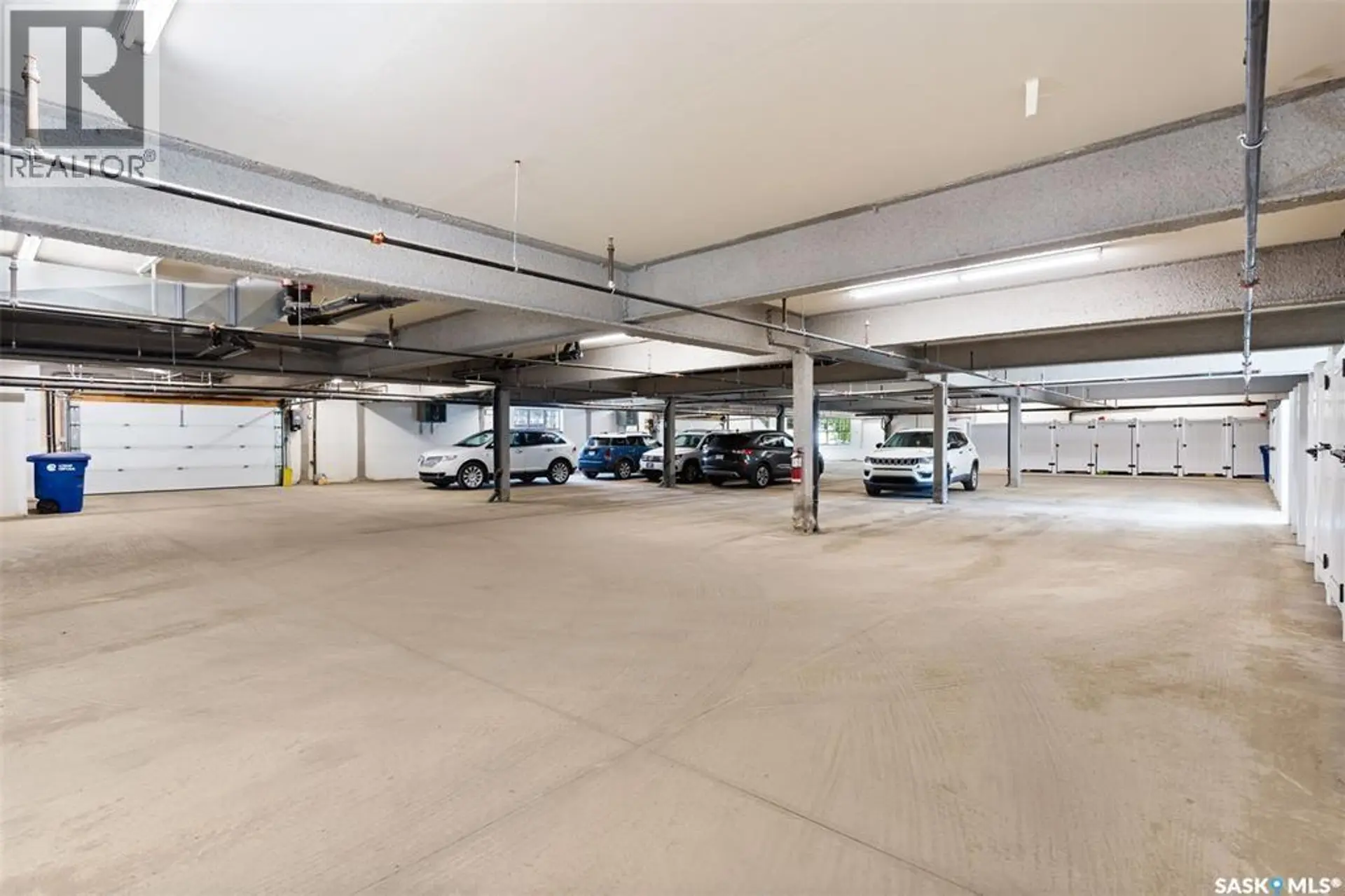 #208 2255 Angus STREET - Image 20