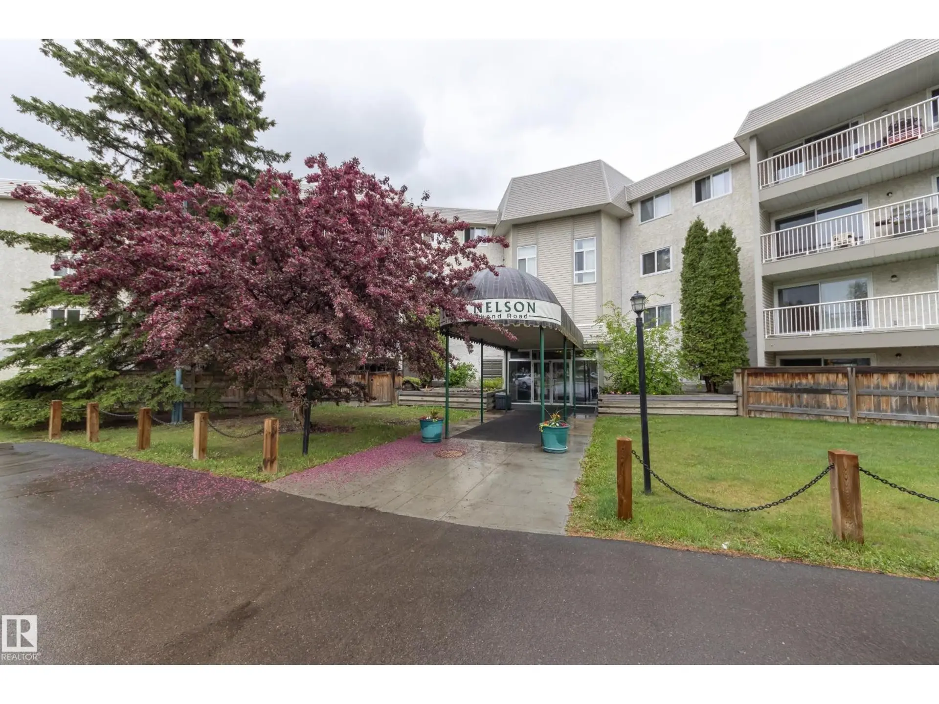 #213 5125 RIVERBEND RD NW - Image 11