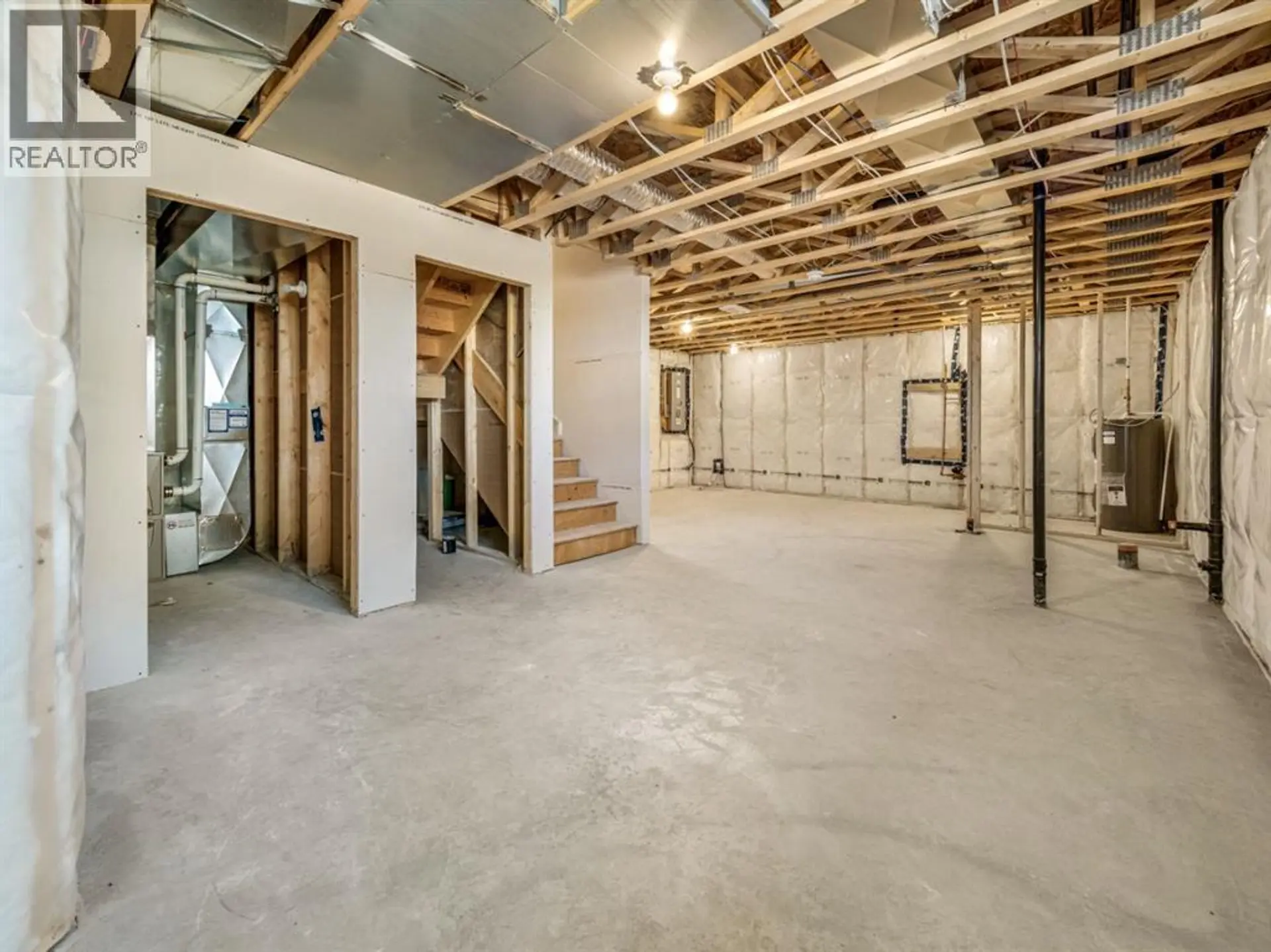351 BLACKWOLF BOULEVARD N - Image 10