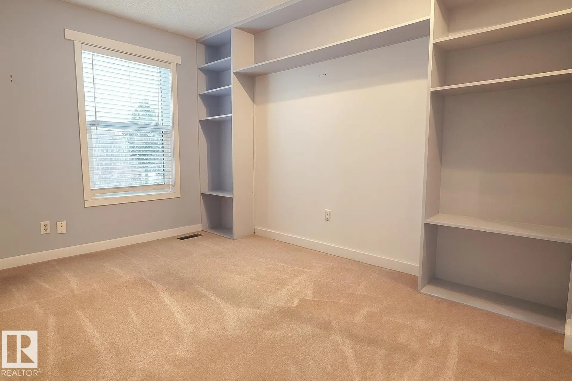 #2 10205 158 AV NW - Image 14