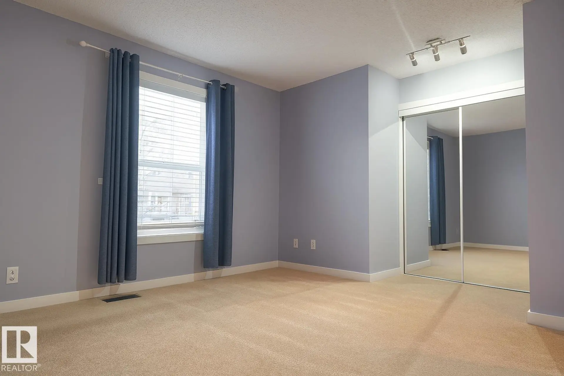 #2 10205 158 AV NW - Image 11