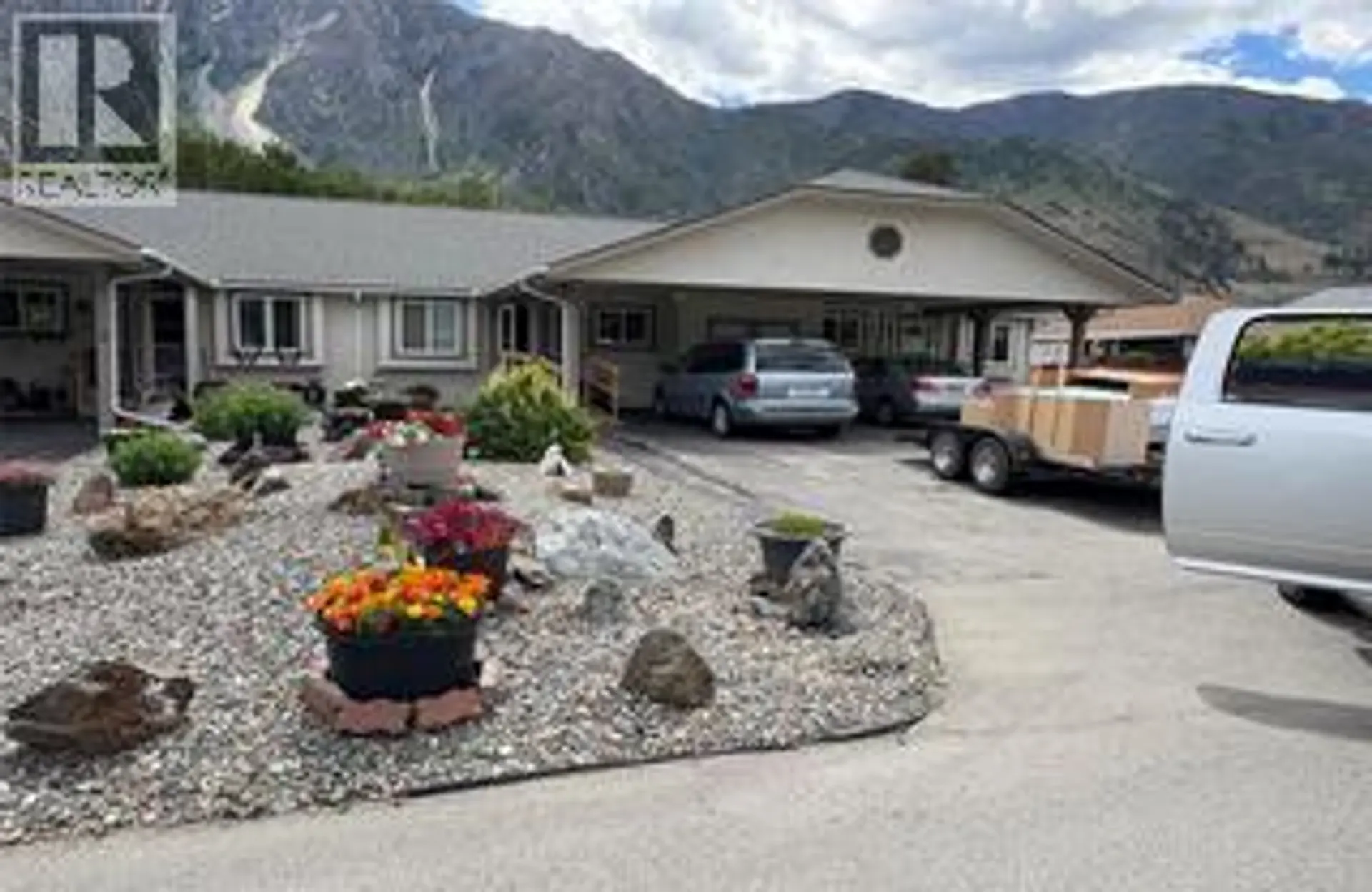 Property at #2 815 11TH AVENUE, Keremeos, BC