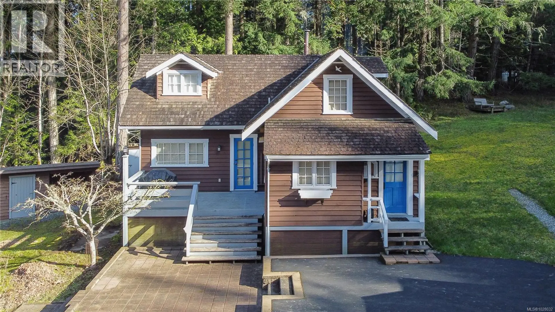 Property at 696 Rainbow Rd, Salt Spring, BC