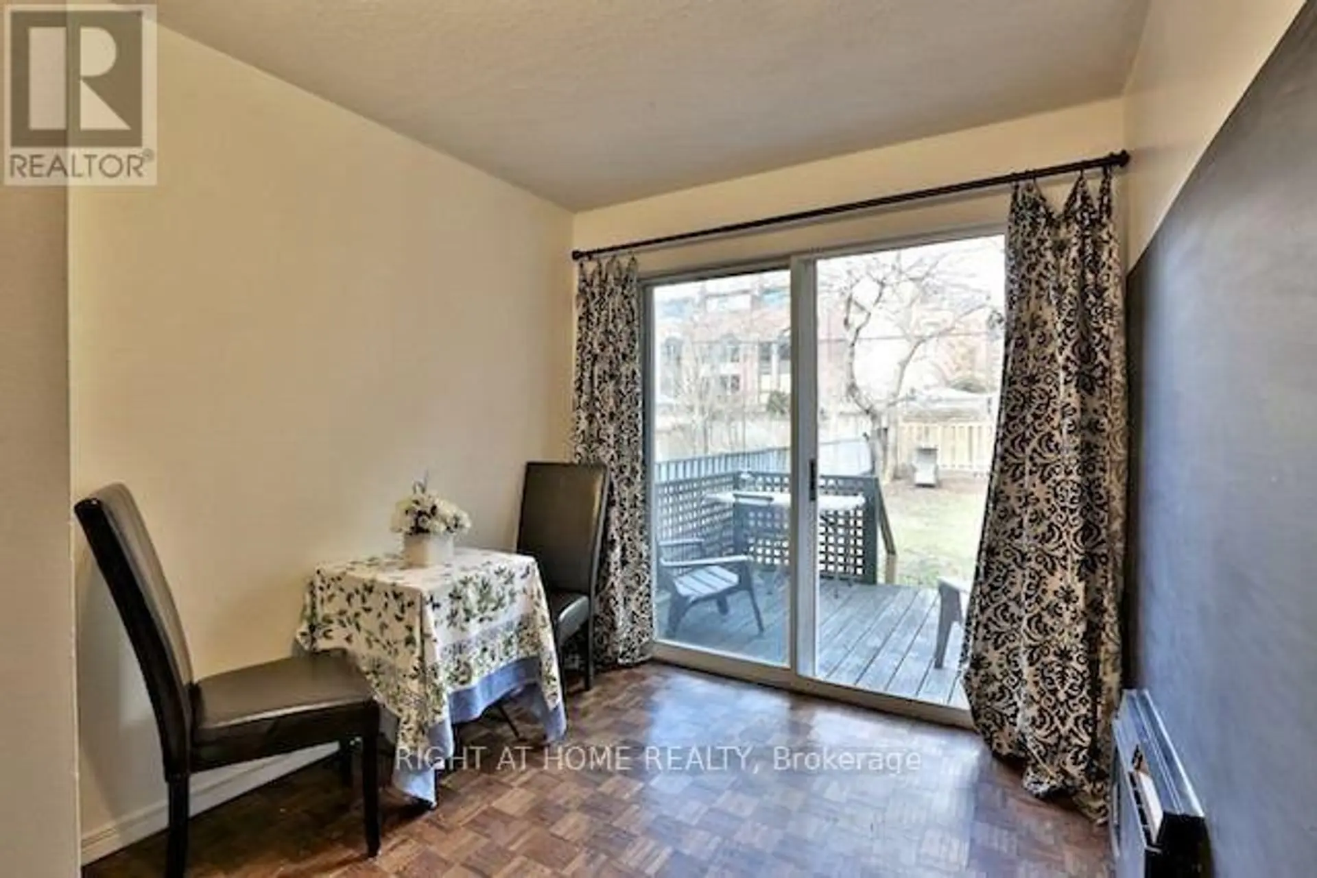 34 MACPHERSON AVENUE - Image 4