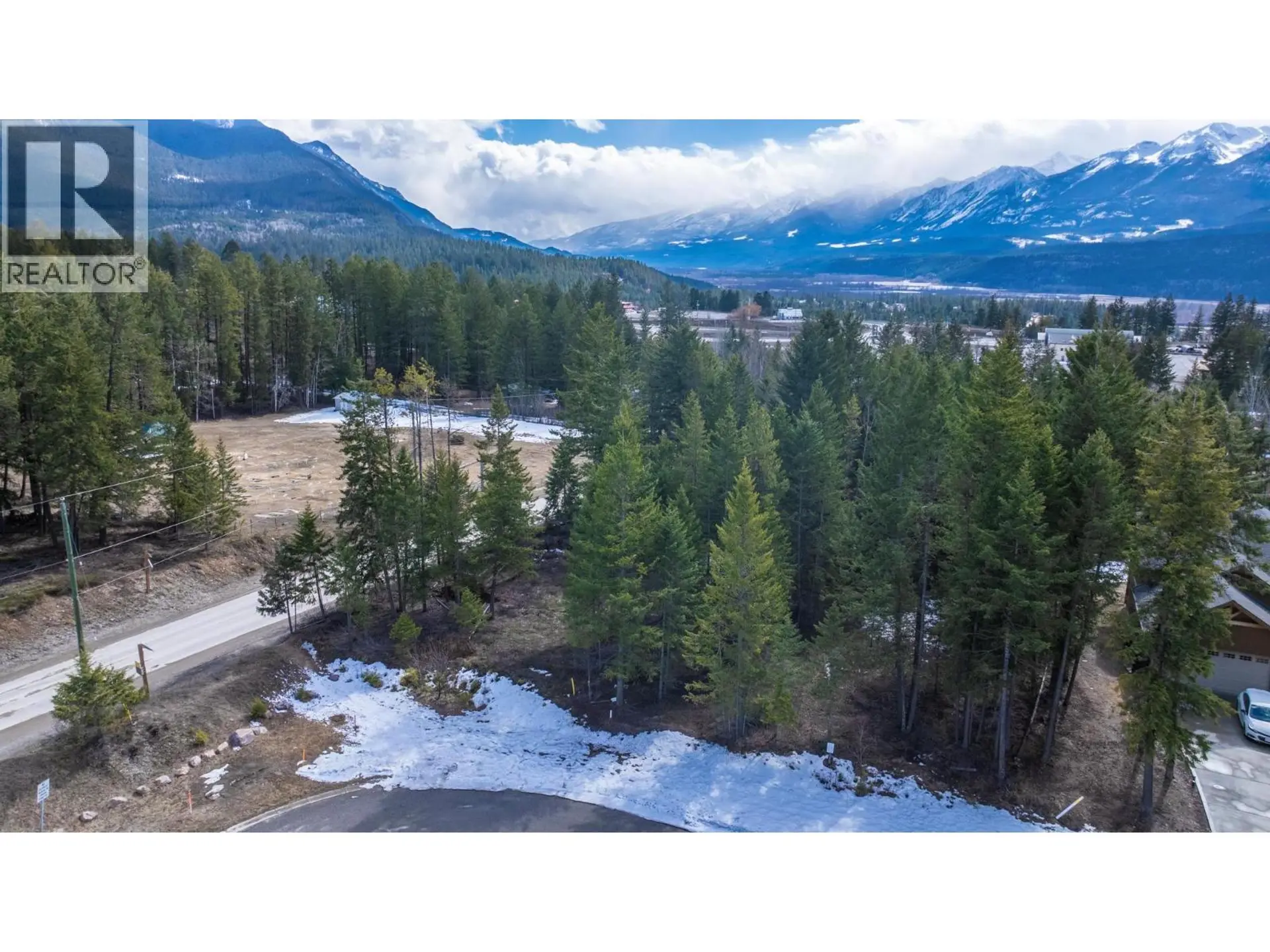 Property at 1400 PINE DRIVE, Golden, BC