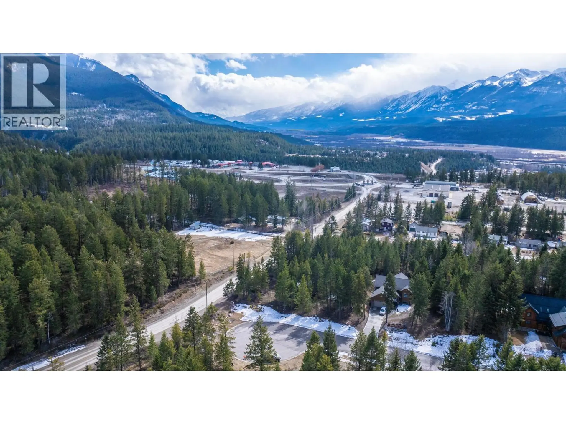 Property at 1400 PINE DRIVE, Golden, BC