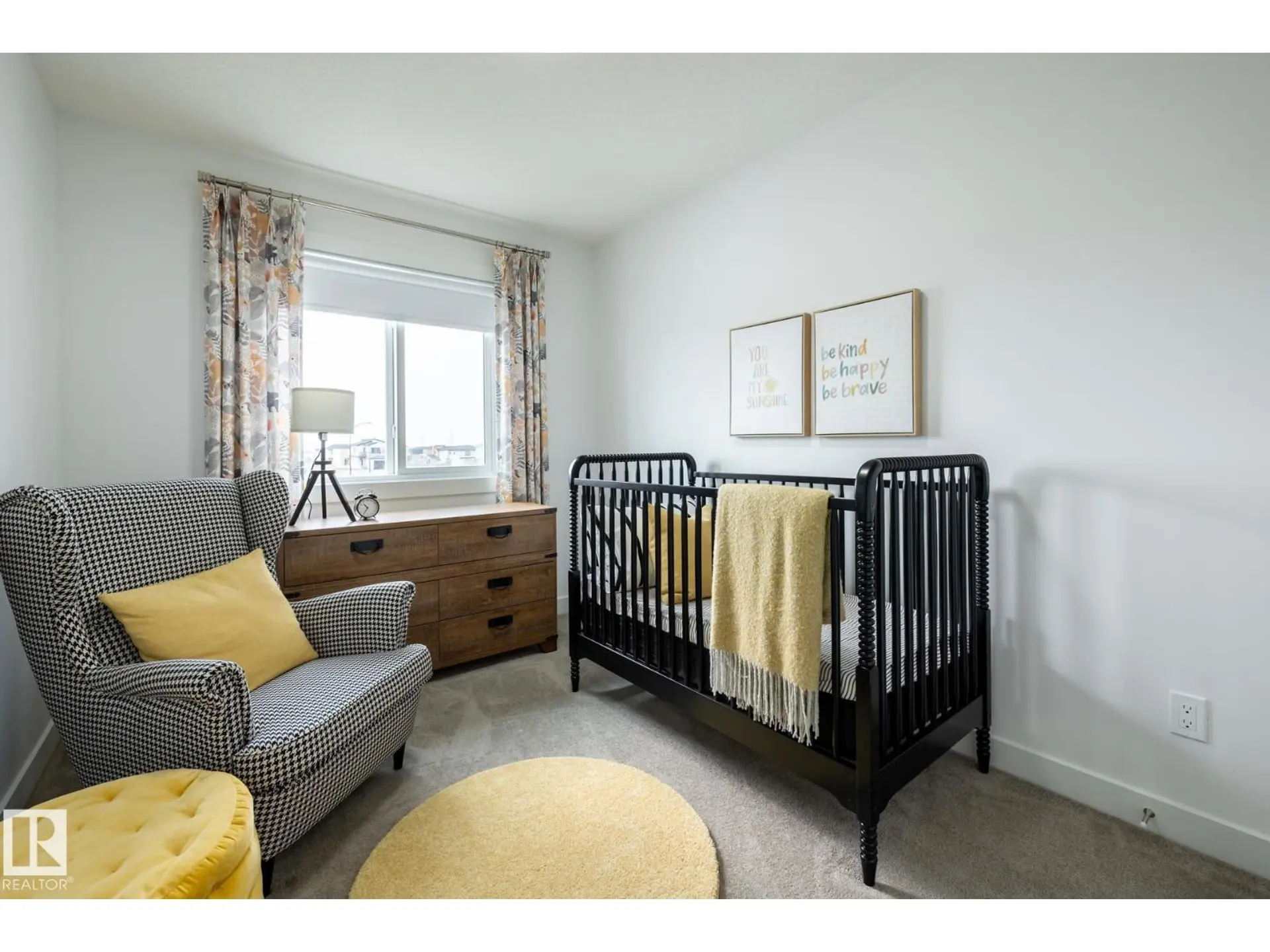 555 172 AV NE - Image 17