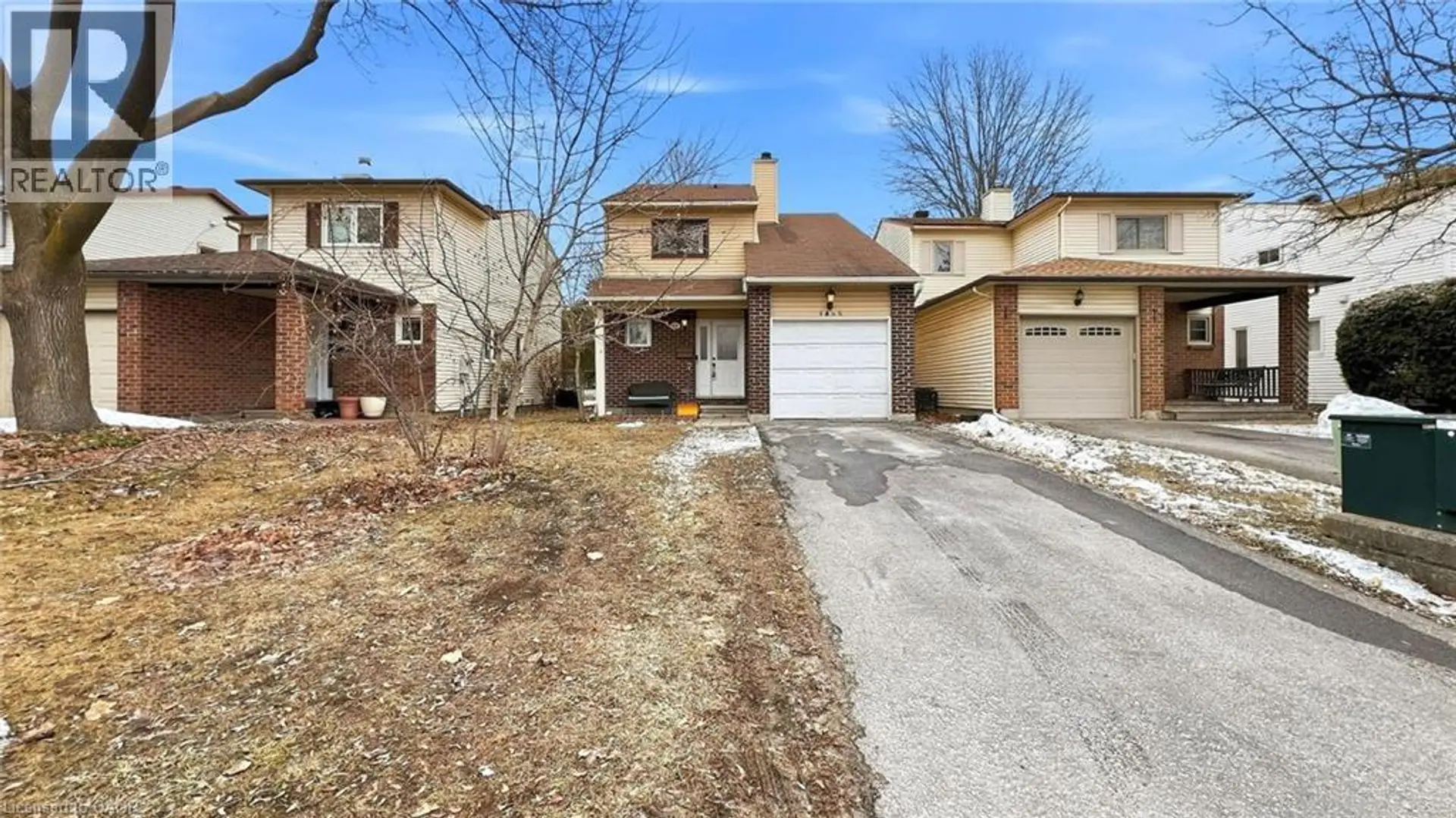 1445 GAULTOIS AVENUE - Image 1