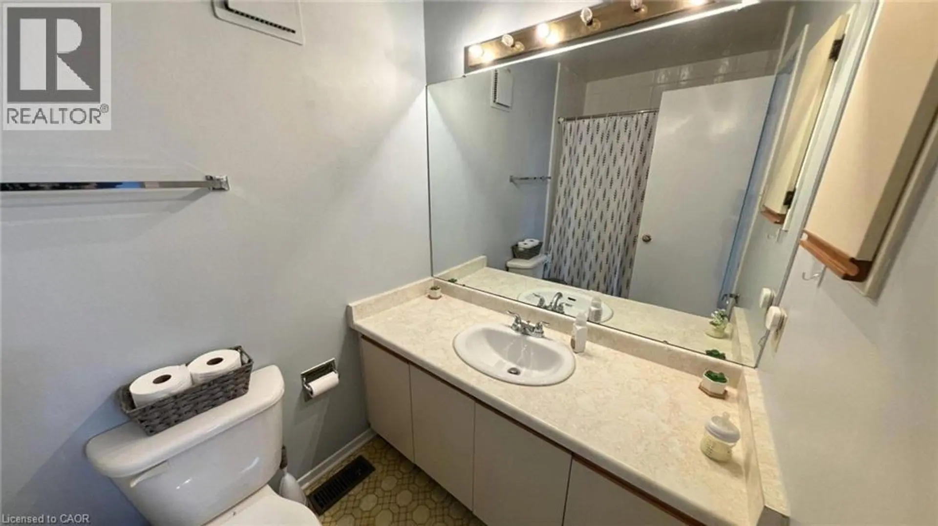 1445 GAULTOIS AVENUE - Image 15